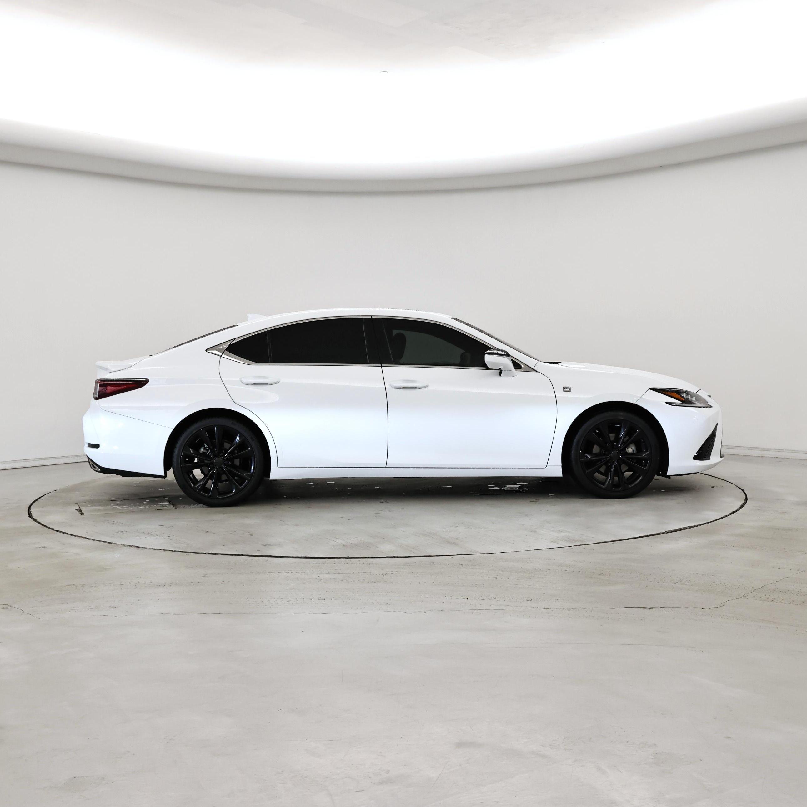 Thumbnail: 2023 Lexus ES - 7