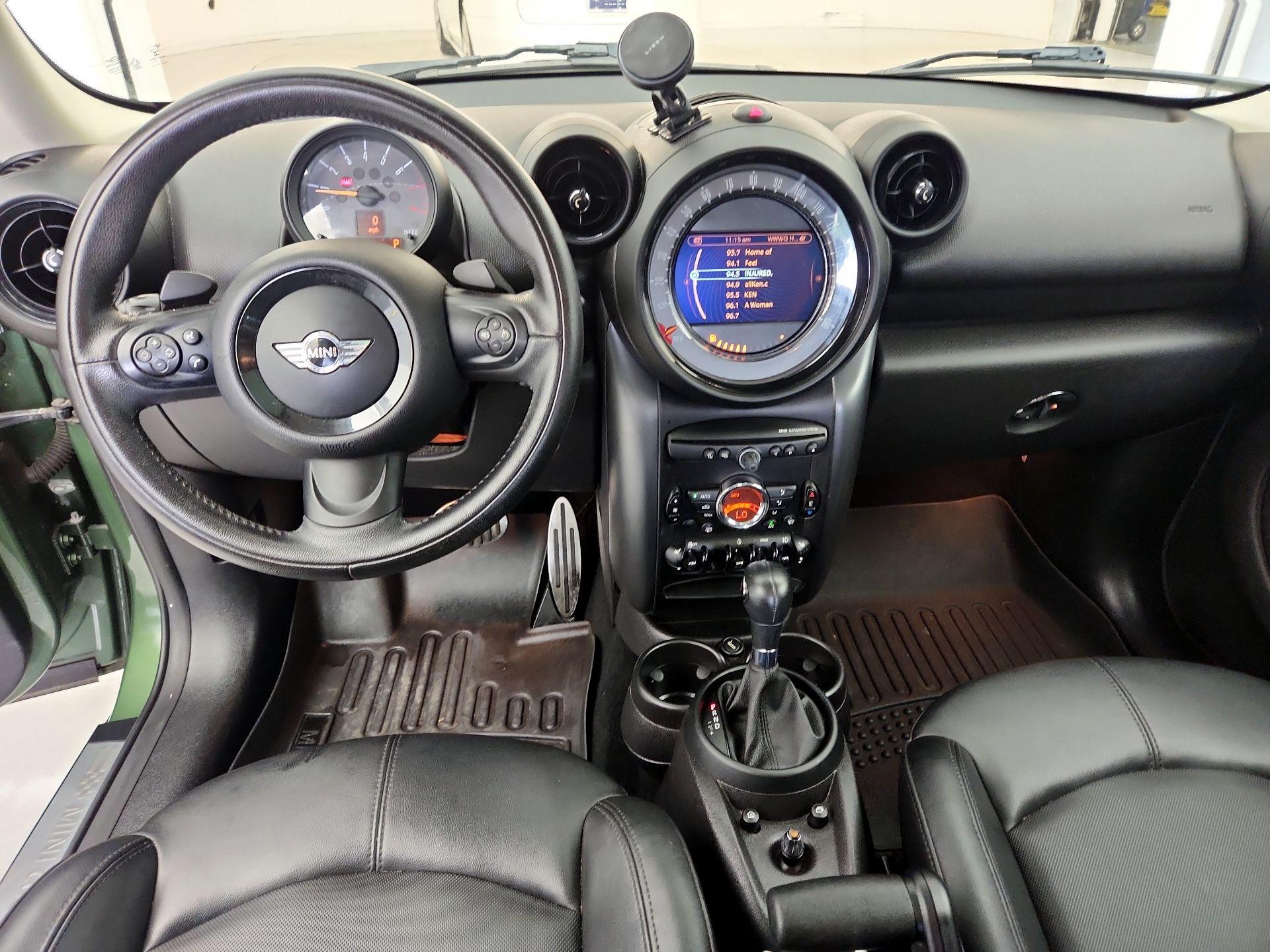 Thumbnail: 2015 MINI Cooper Countryman - 9