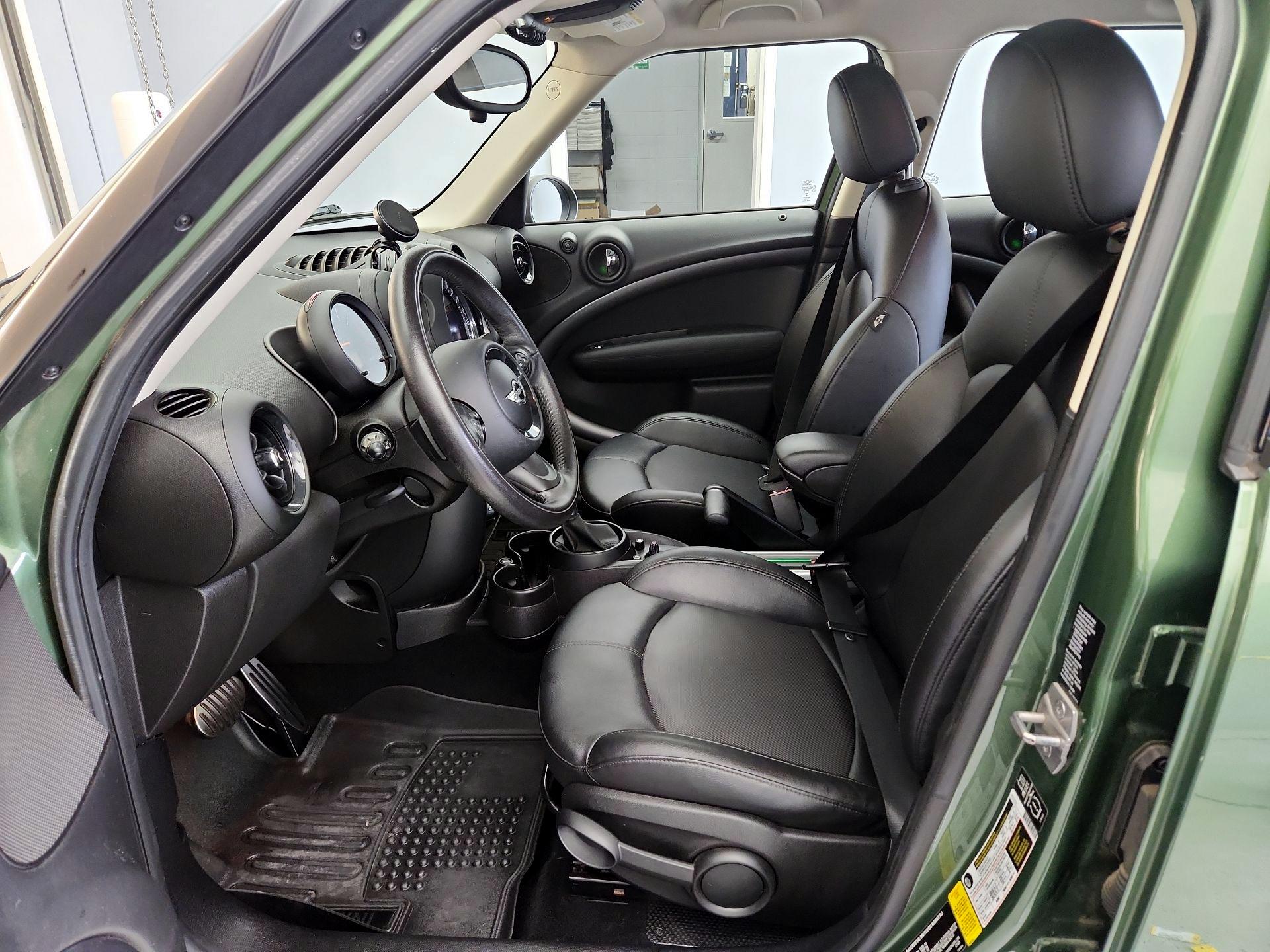 Thumbnail: 2015 MINI Cooper Countryman - 11