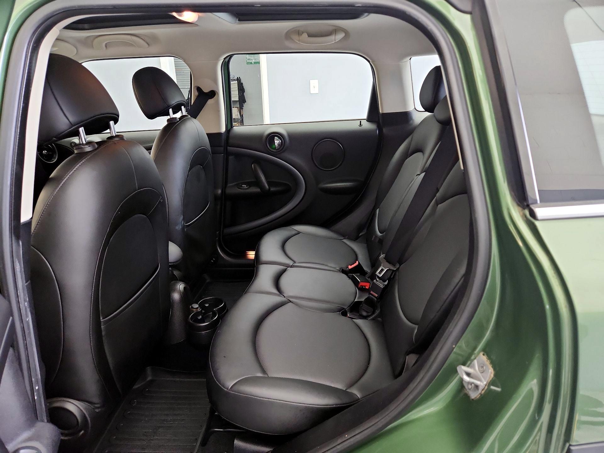 Thumbnail: 2015 MINI Cooper Countryman - 17