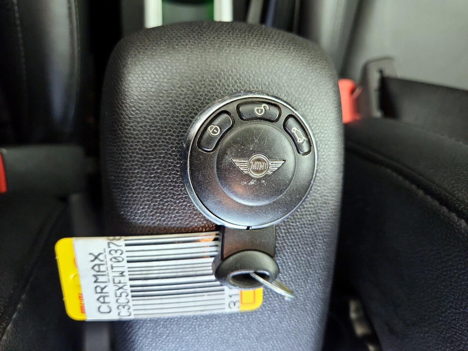 Thumbnail: 2015 MINI Cooper Countryman - 20