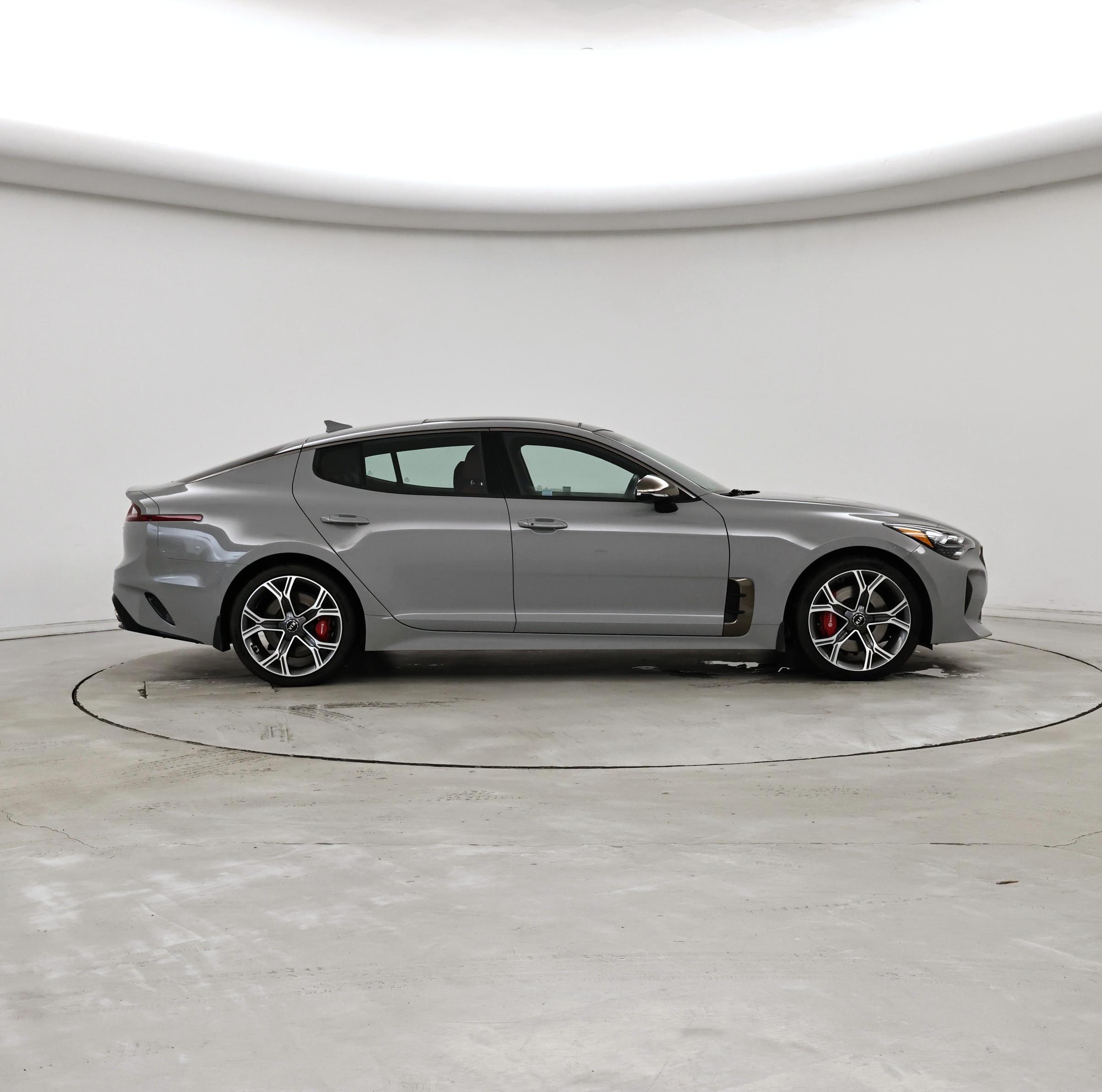 Thumbnail: 2019 Kia Stinger - 7