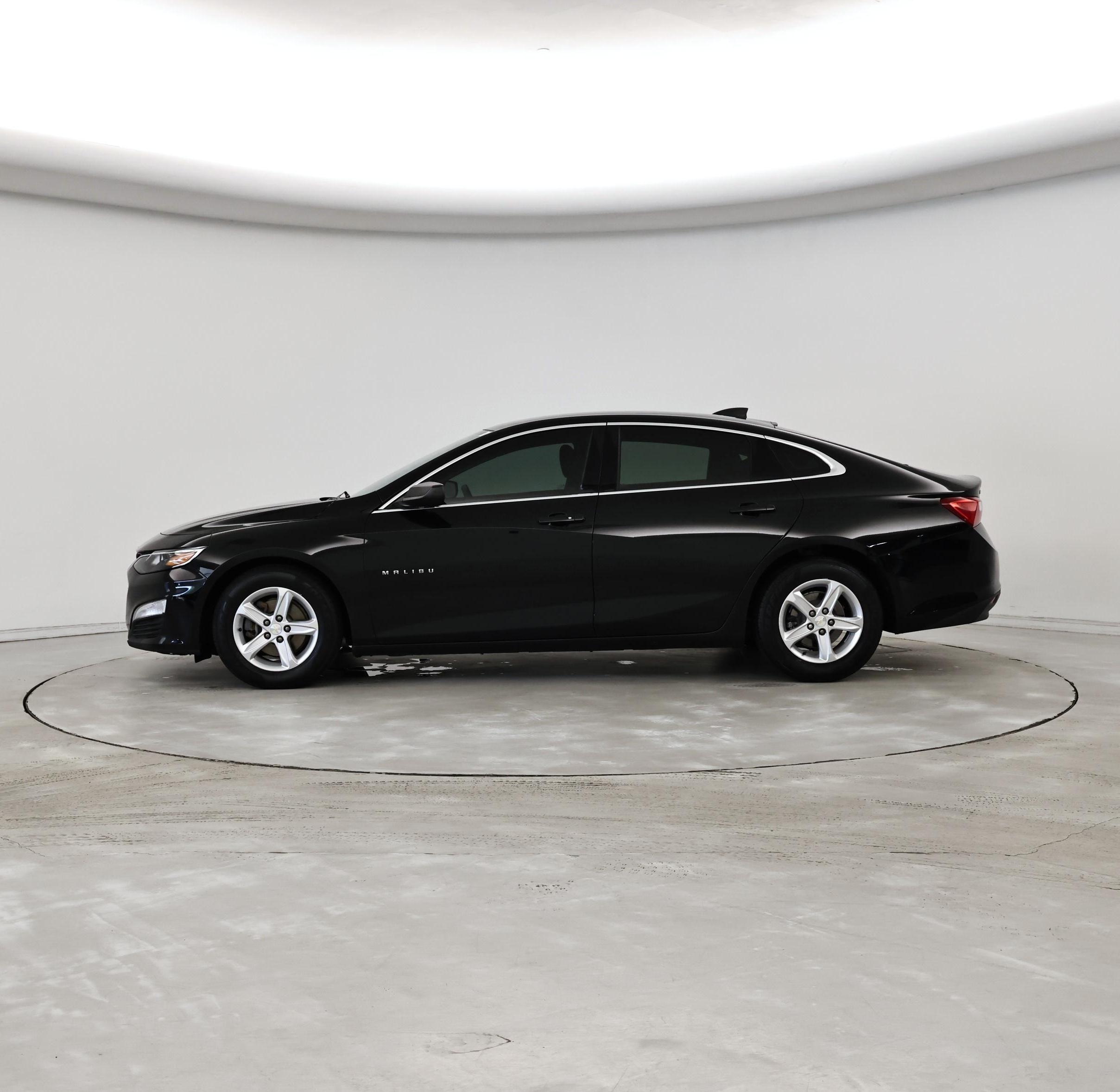 Thumbnail: 2019 Chevrolet Malibu - 3