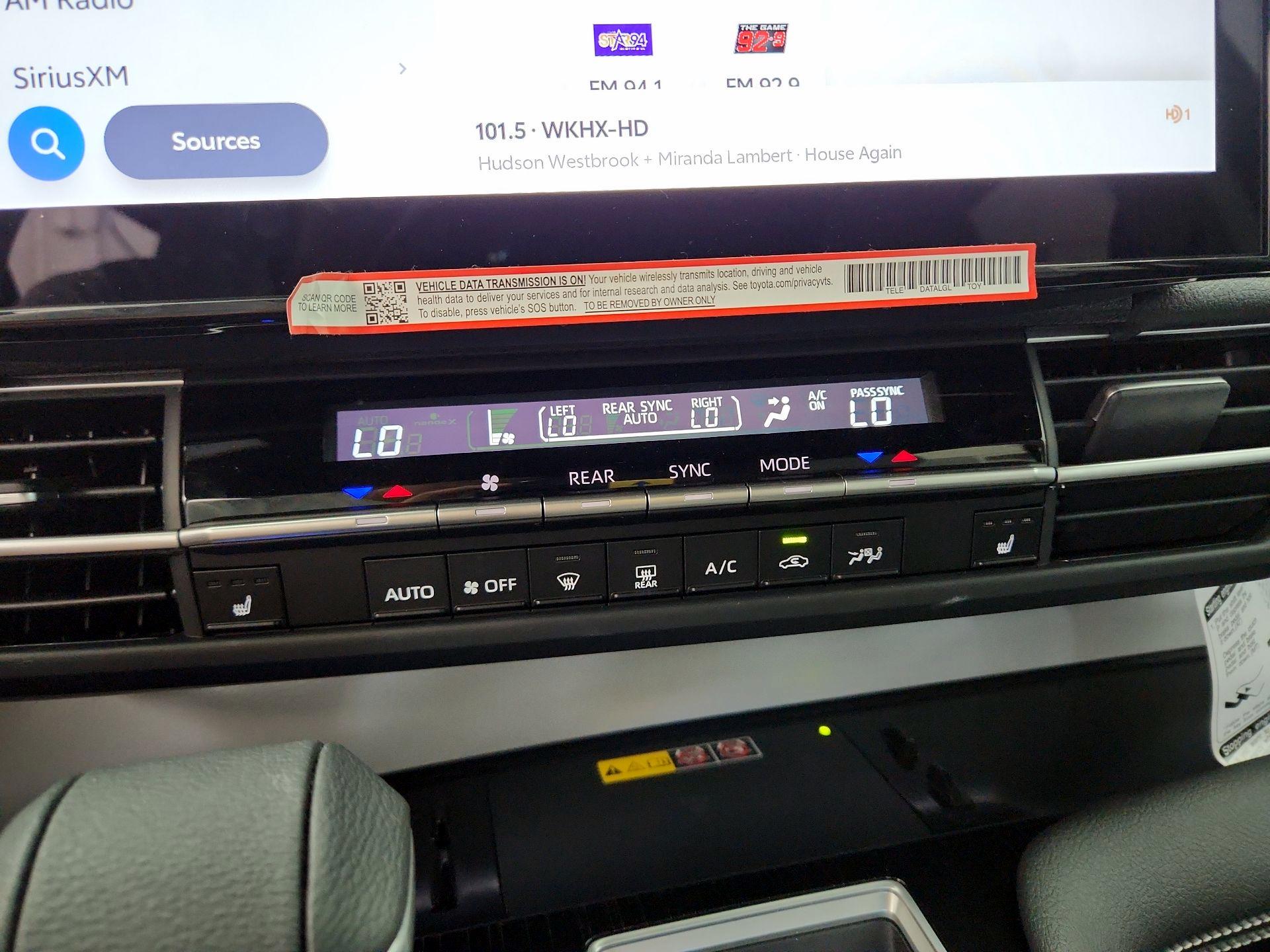 Thumbnail: 2025 Toyota Sienna - 16