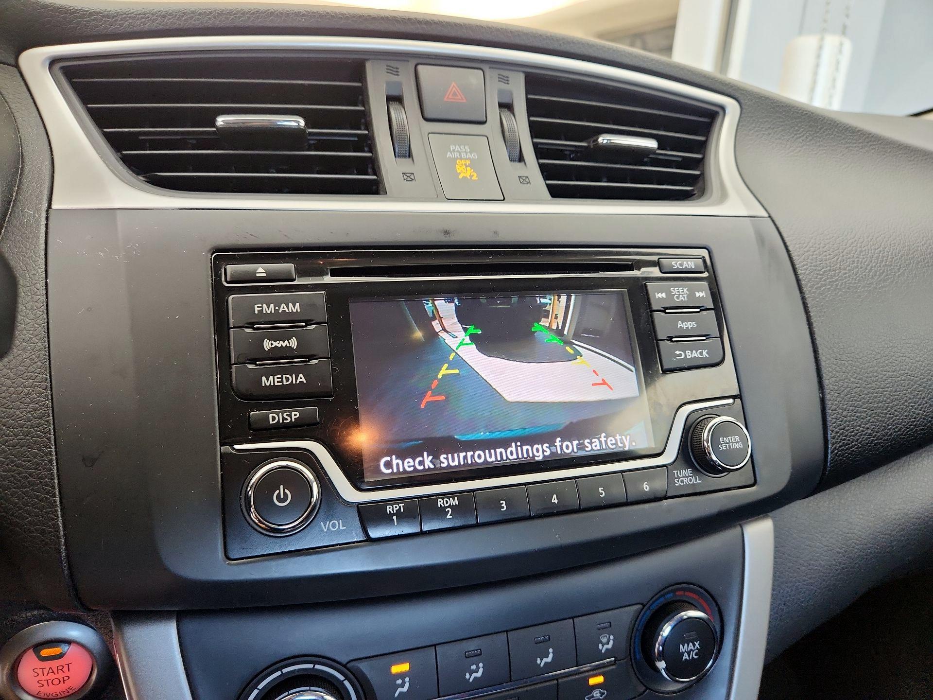 Thumbnail: 2015 Nissan Sentra - 14