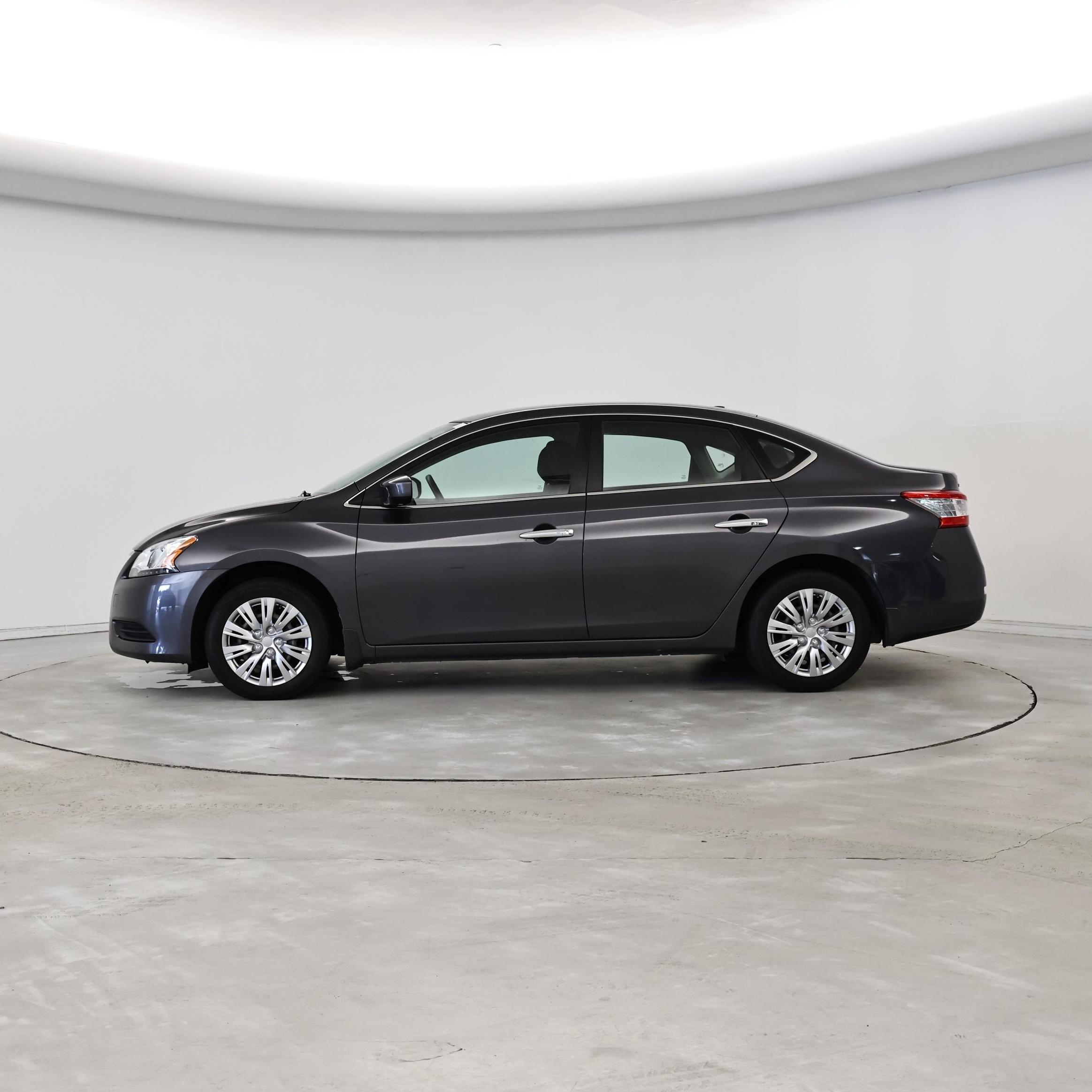 Thumbnail: 2015 Nissan Sentra - 3