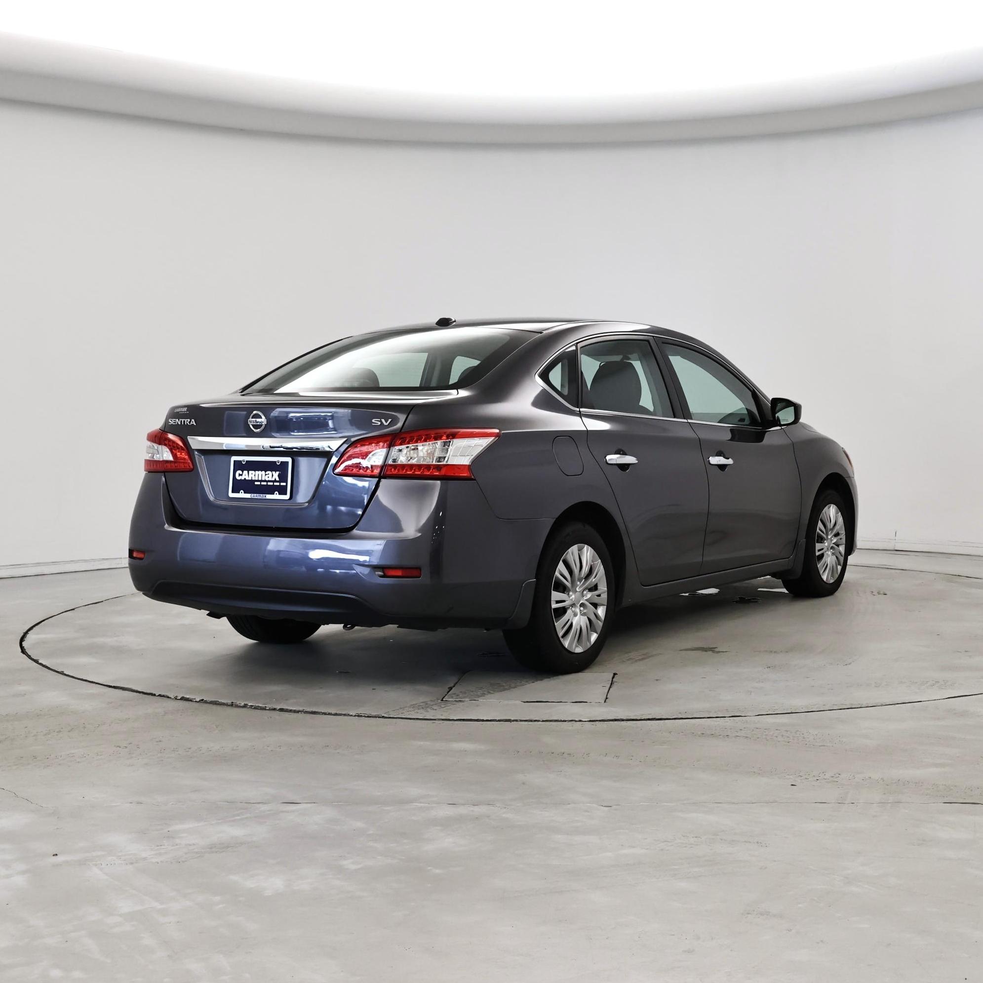 Thumbnail: 2015 Nissan Sentra - 8