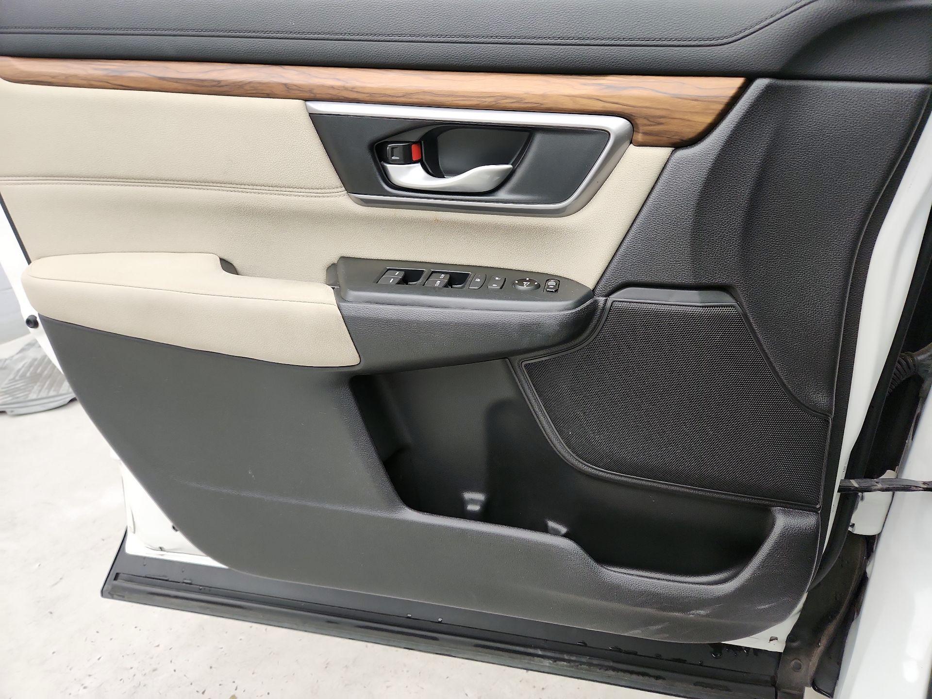Thumbnail: 2018 Honda CR-V - 12