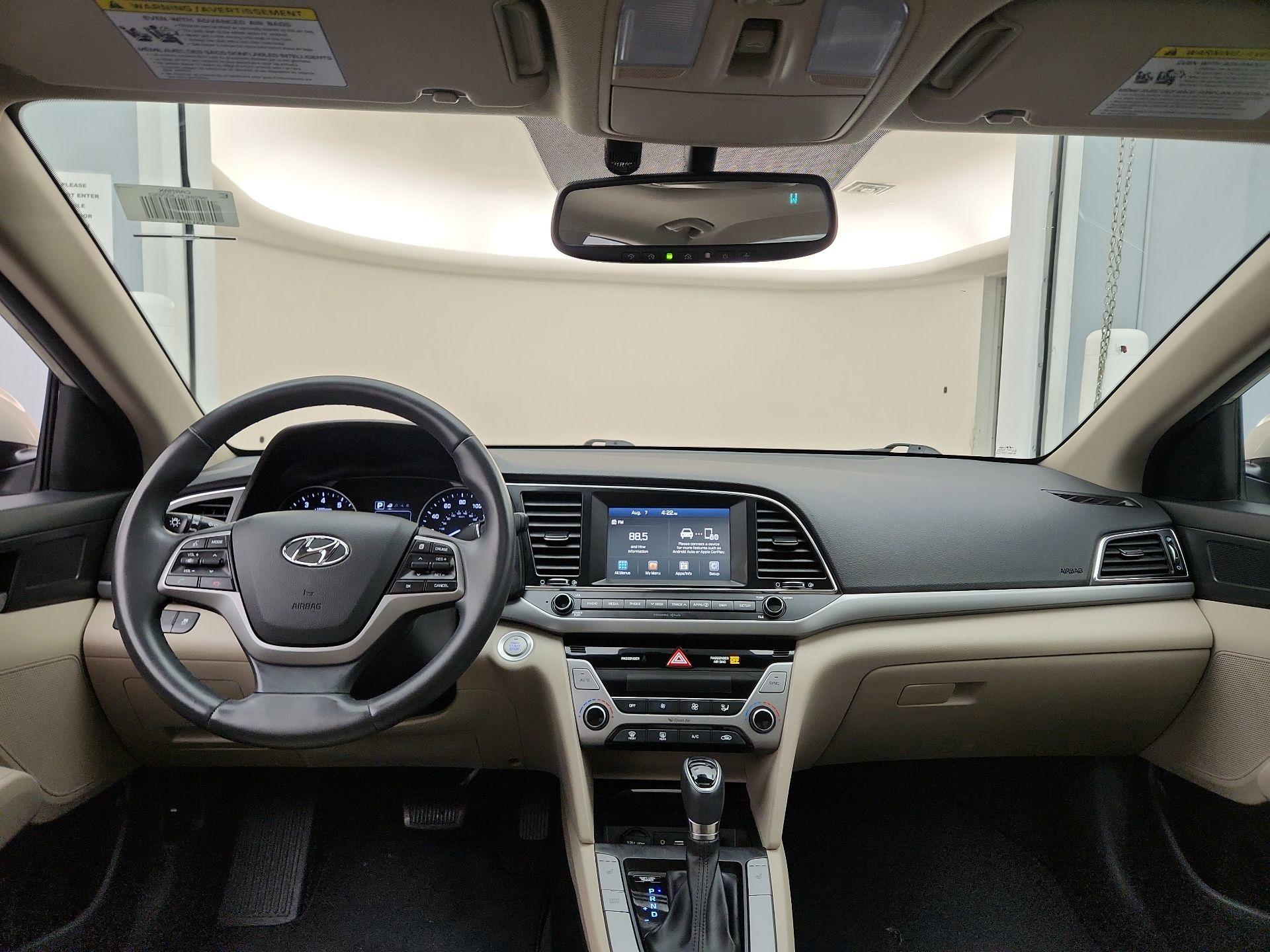 Thumbnail: 2018 Hyundai Elantra - 9