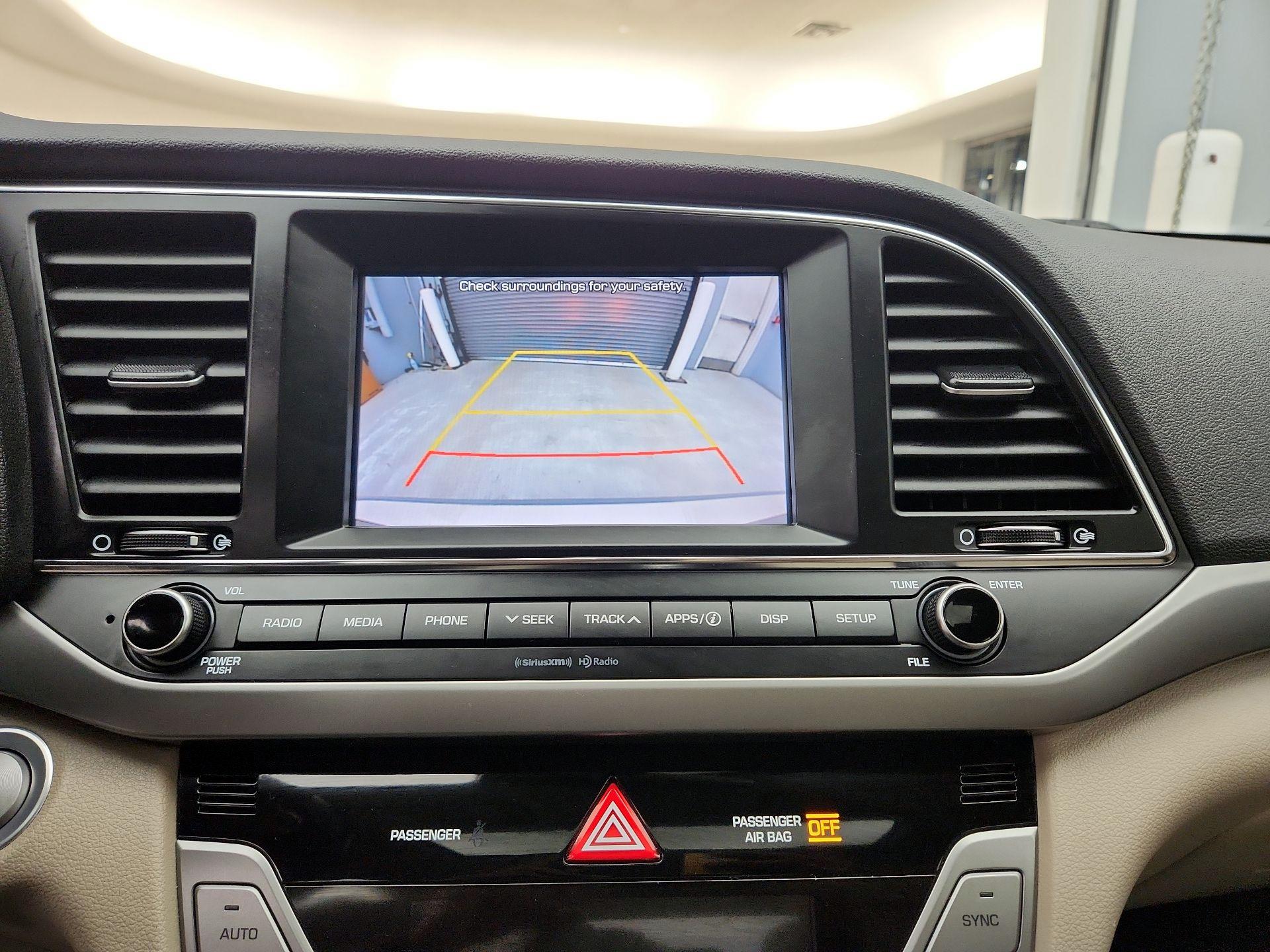 Thumbnail: 2018 Hyundai Elantra - 14