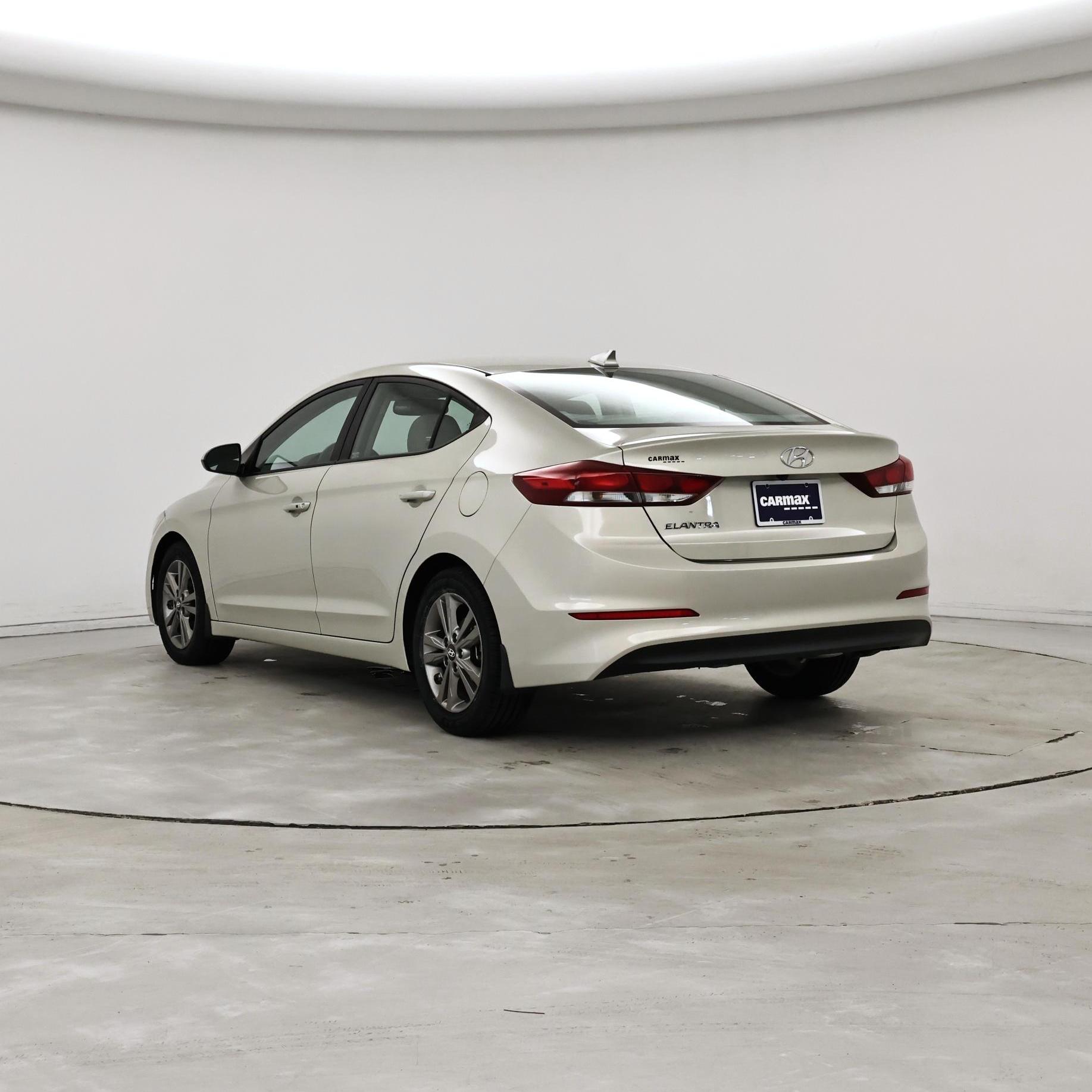 Thumbnail: 2018 Hyundai Elantra - 2