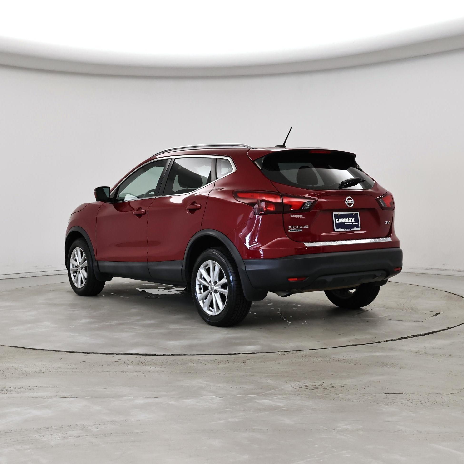 Thumbnail: 2018 Nissan Rogue Sport - 2