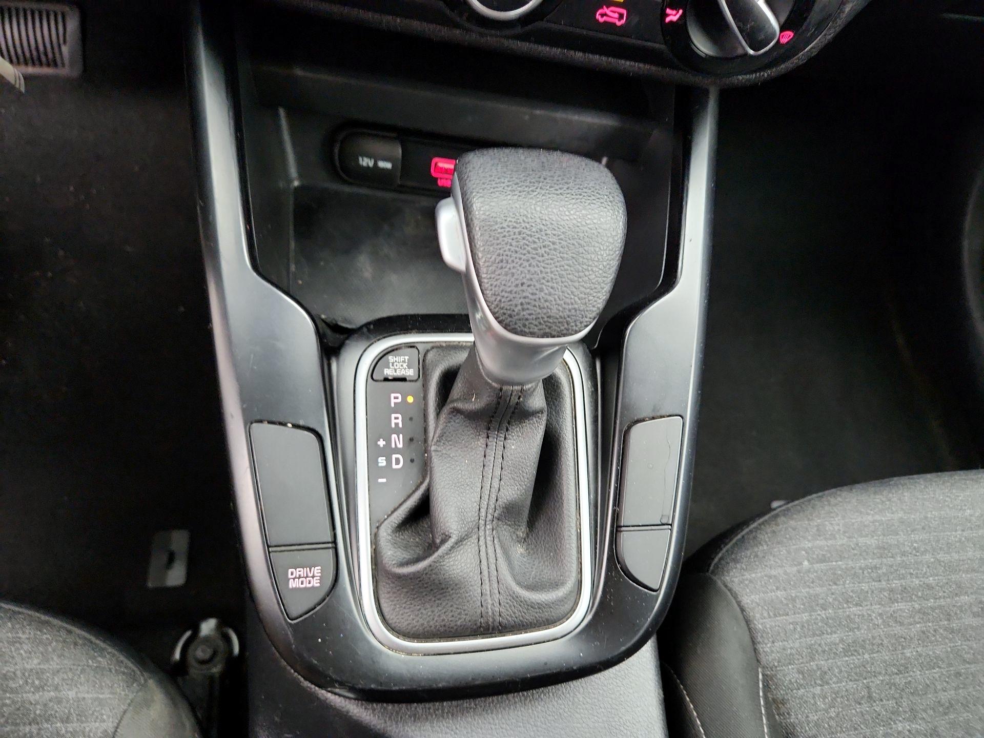 Thumbnail: 2020 Kia Soul - 17