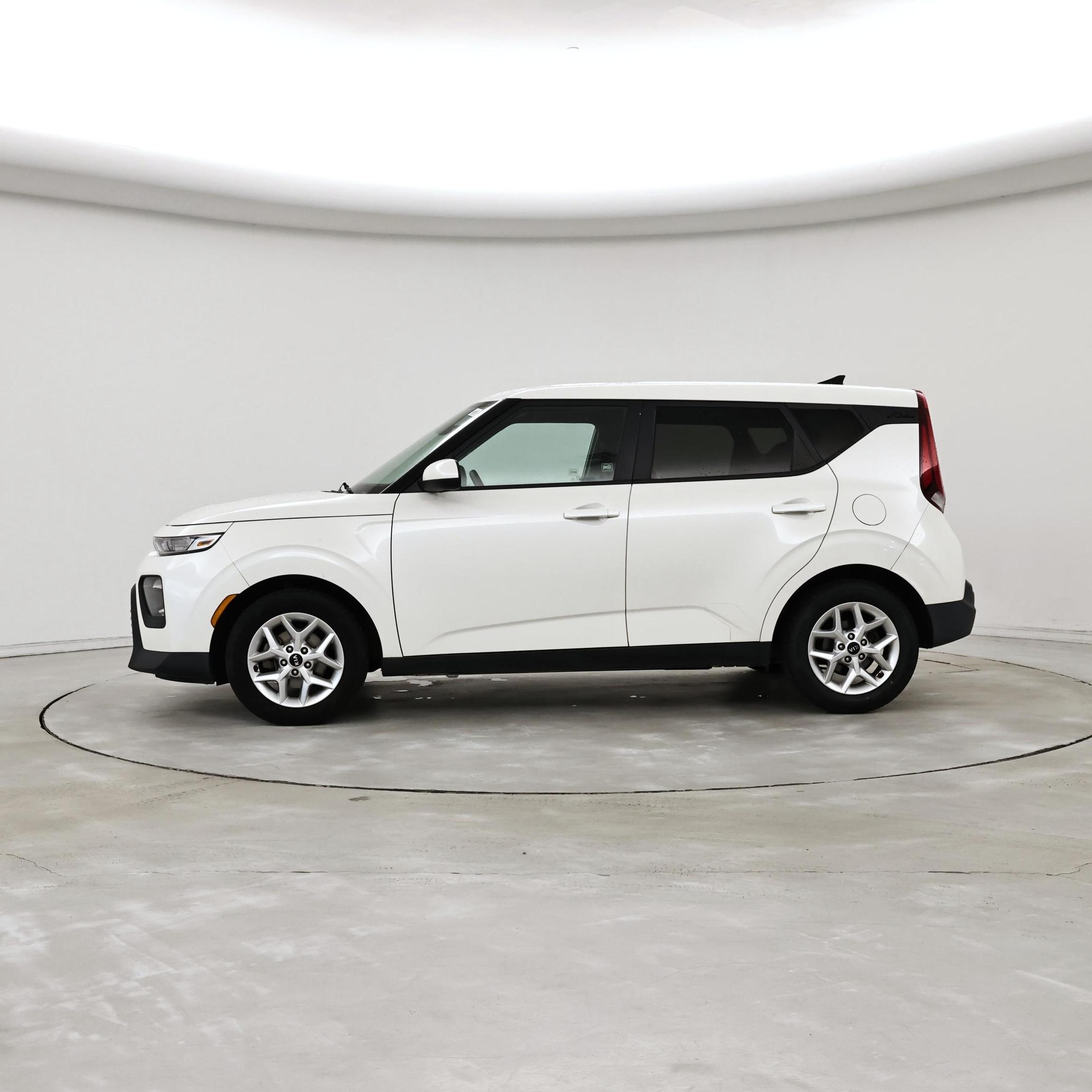 Thumbnail: 2020 Kia Soul - 3