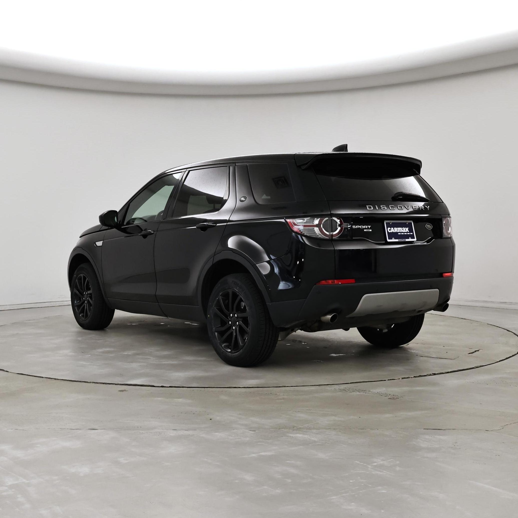 Thumbnail: 2019 Land Rover Discovery Sport - 2