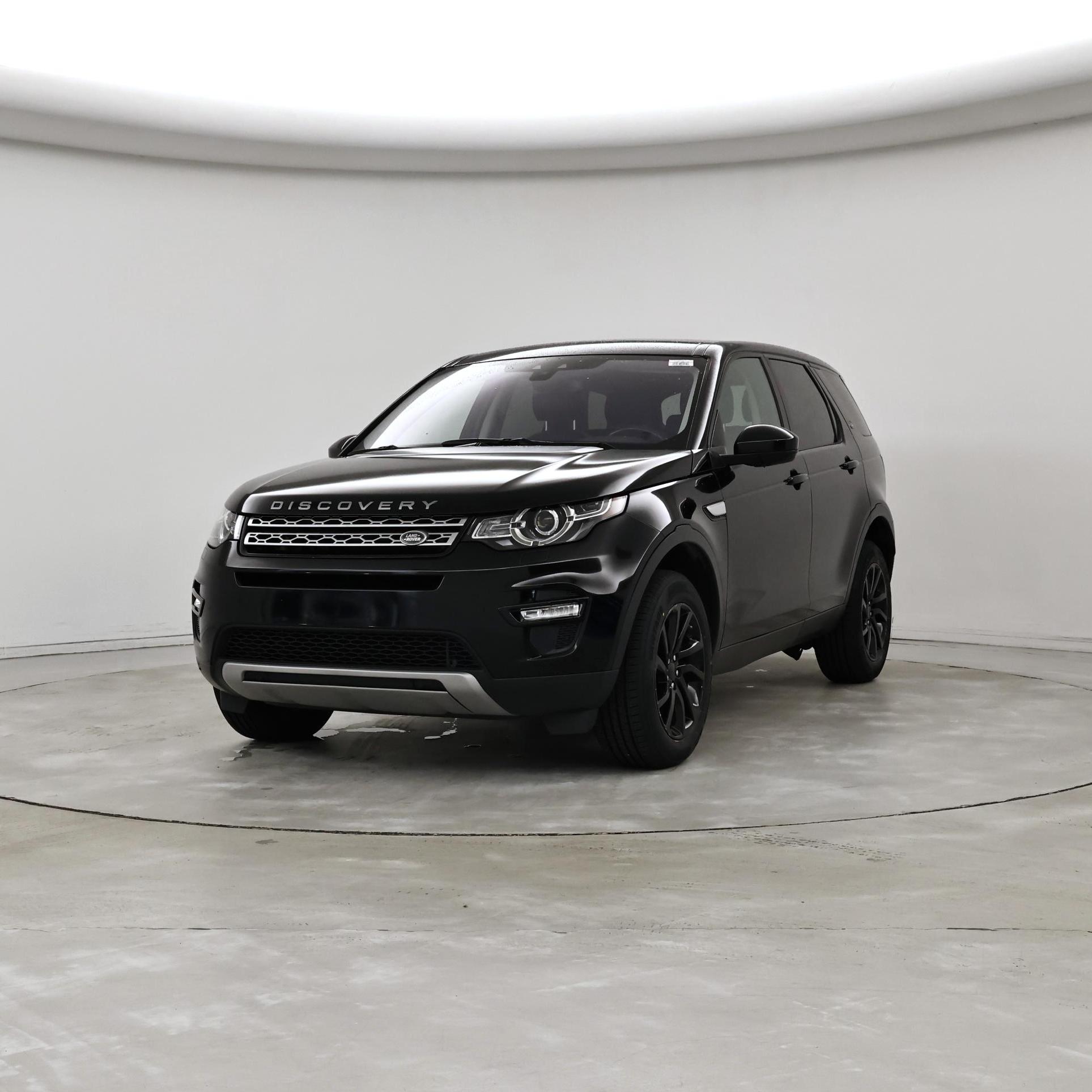 Thumbnail: 2019 Land Rover Discovery Sport - 4