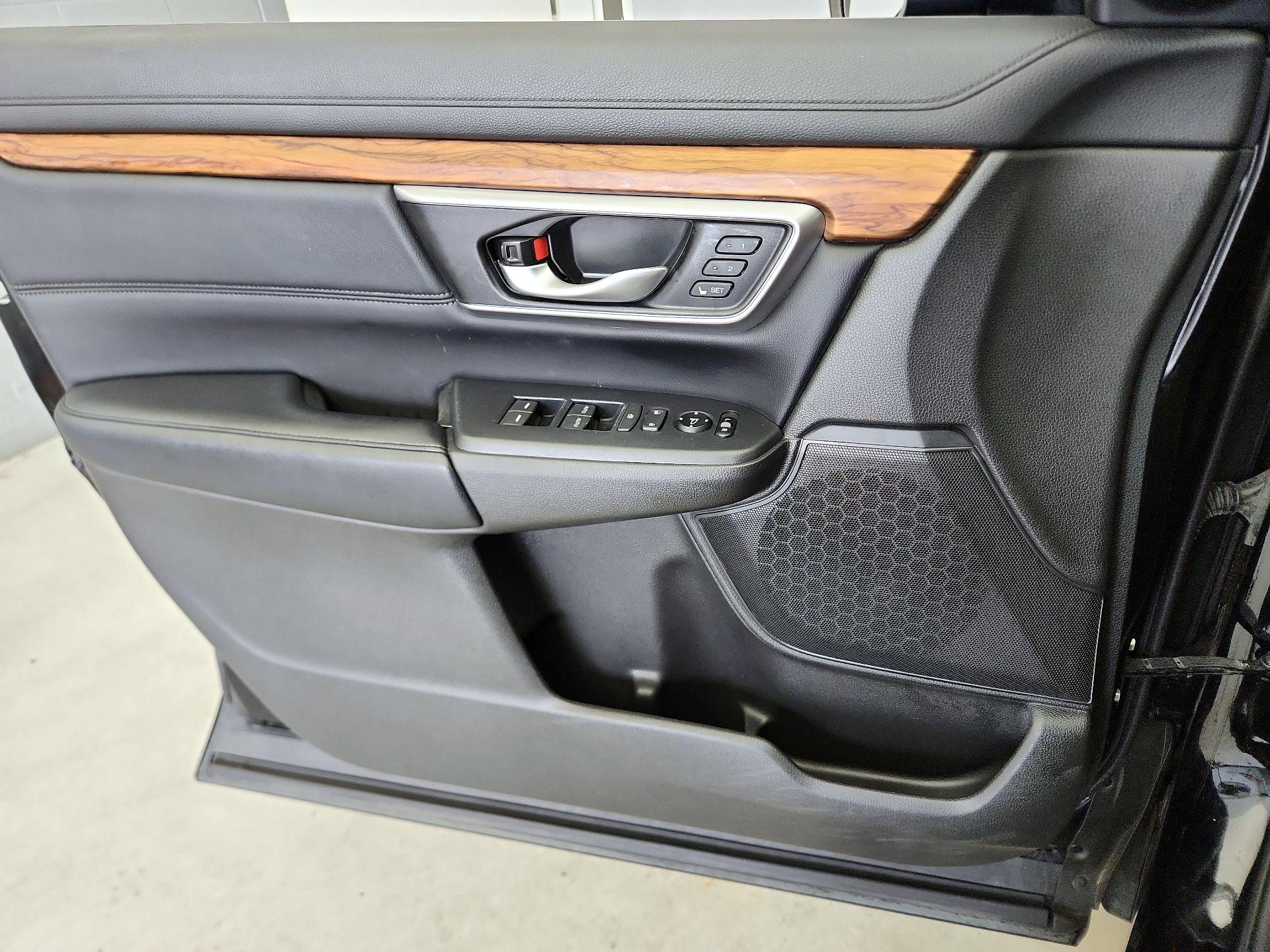 Thumbnail: 2018 Honda CR-V - 12