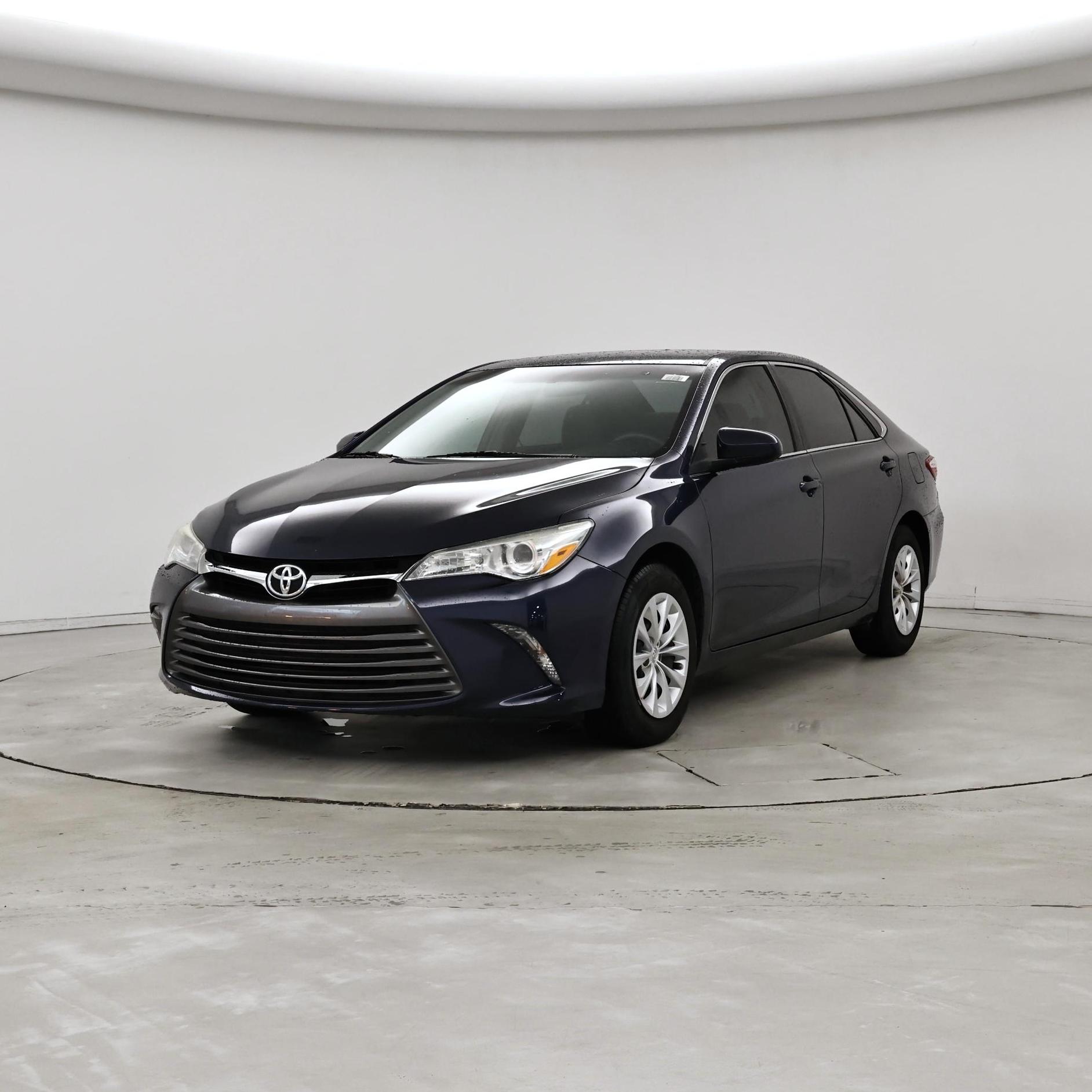 Thumbnail: 2016 Toyota Camry - 4