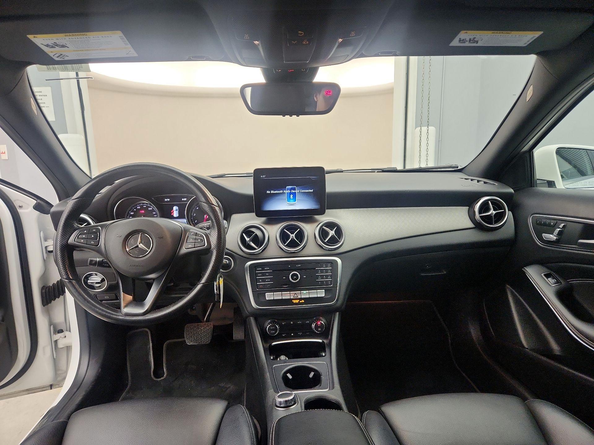 Thumbnail: 2019 Mercedes-Benz GLA - 9