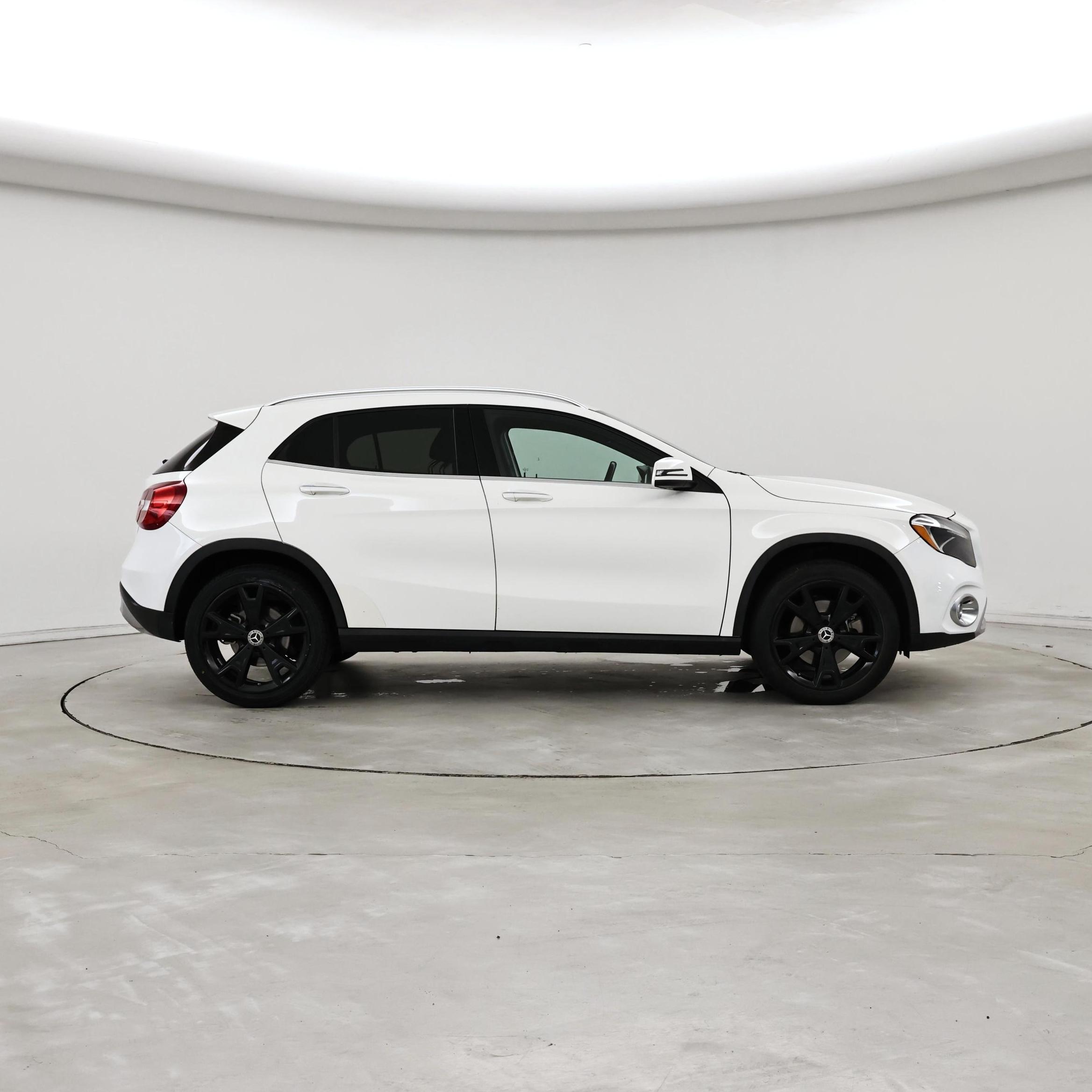 Thumbnail: 2019 Mercedes-Benz GLA - 7