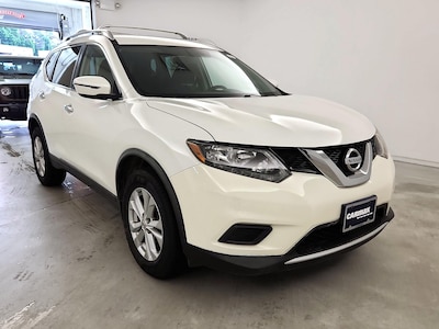White 2016 Nissan Rogue SV