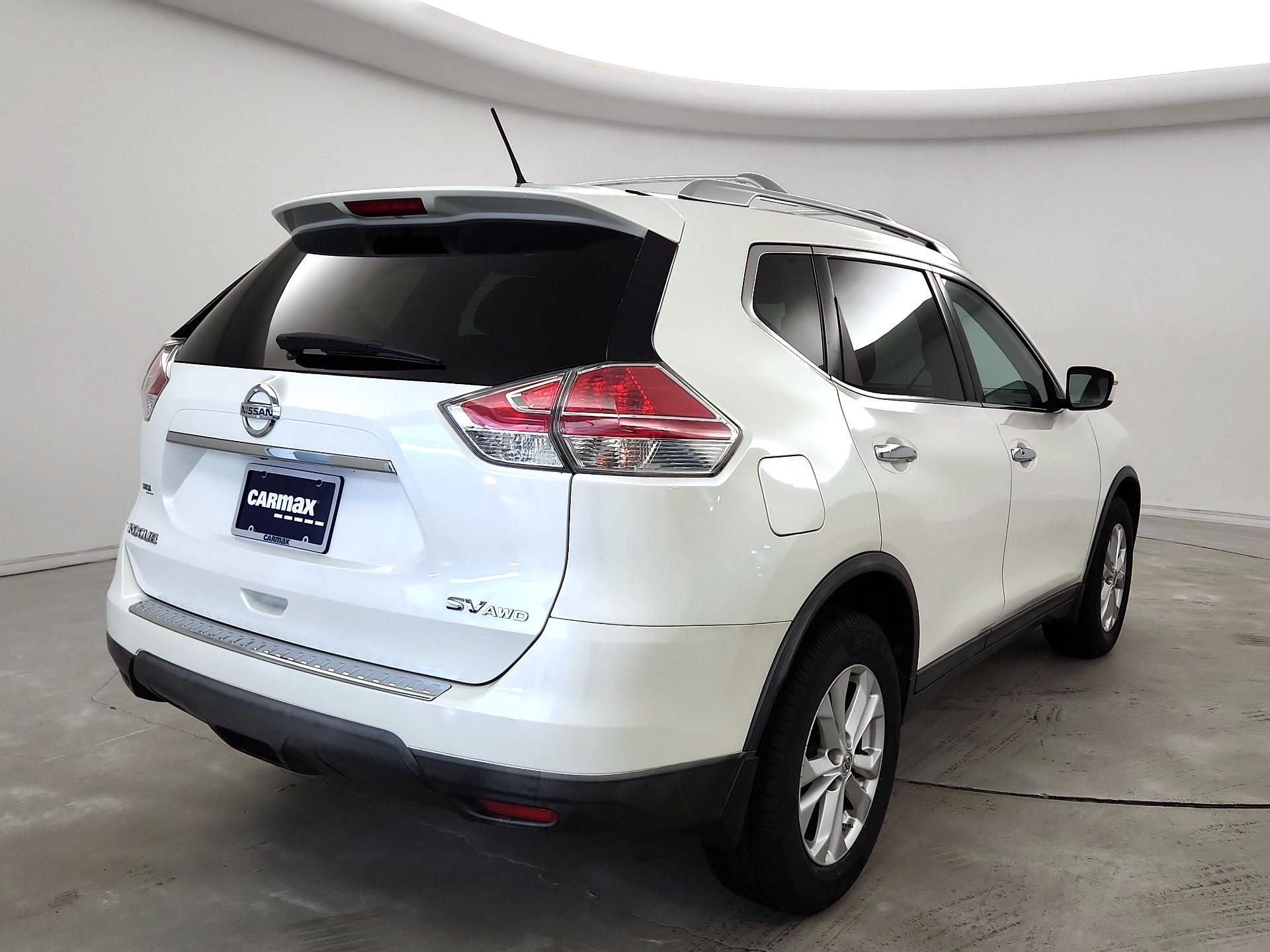Thumbnail: 2016 Nissan Rogue - 5