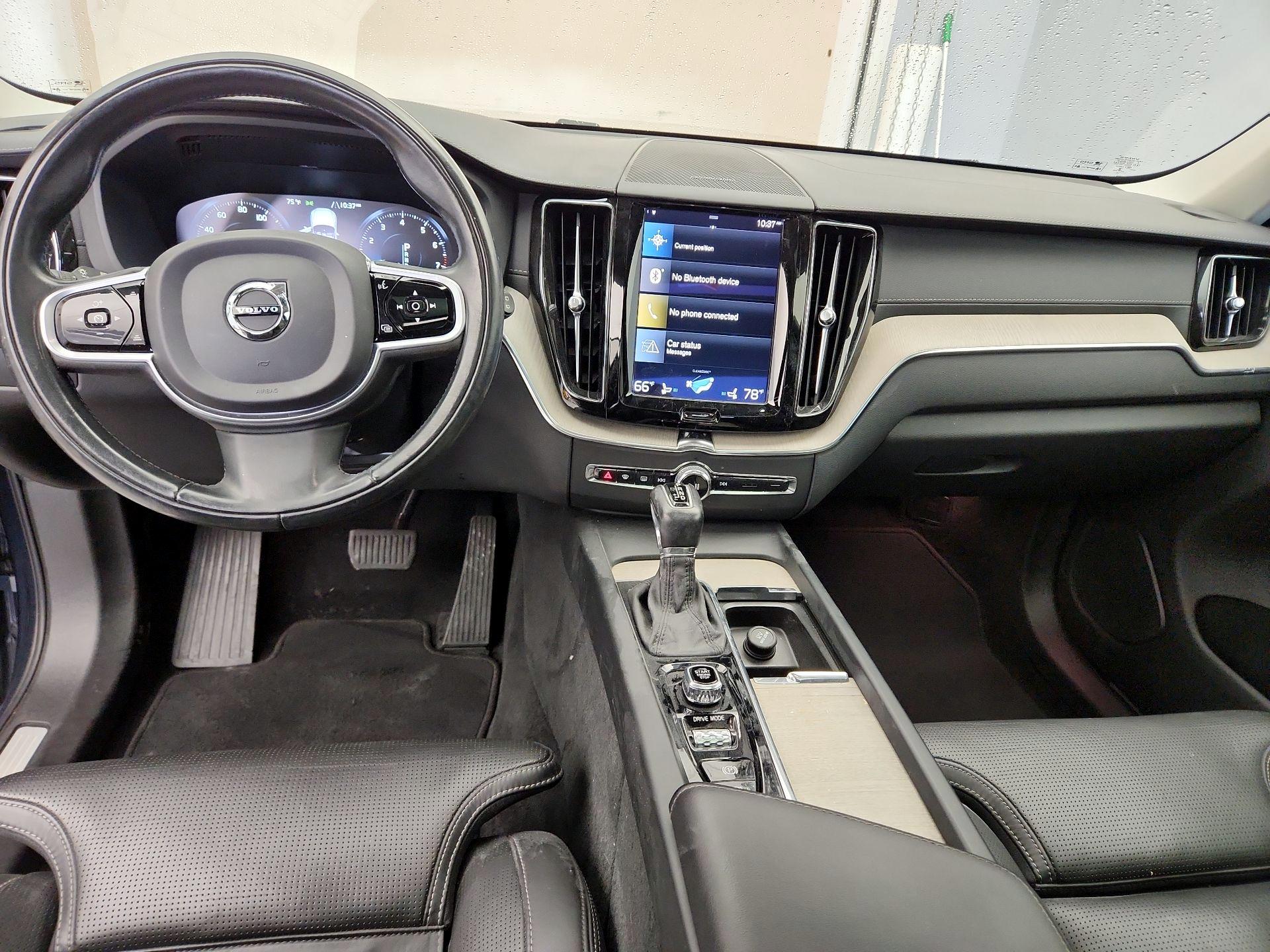 Thumbnail: 2021 Volvo XC60 - 9