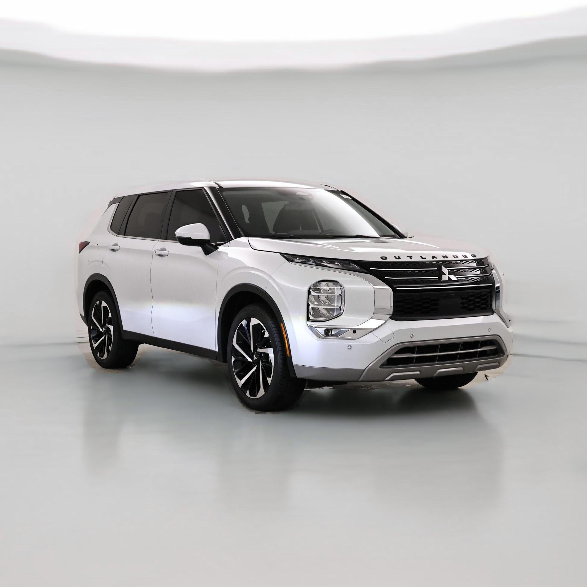 Thumbnail: 2024 Mitsubishi Outlander - 1