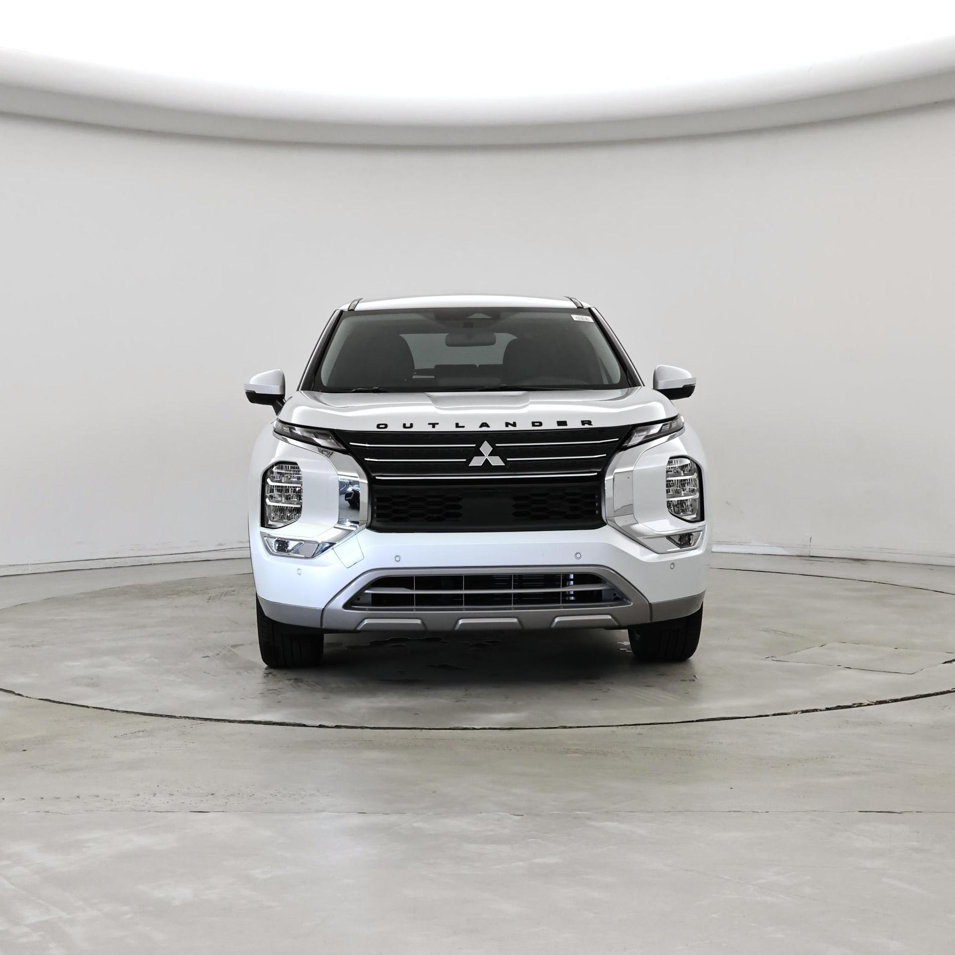 Thumbnail: 2024 Mitsubishi Outlander - 5