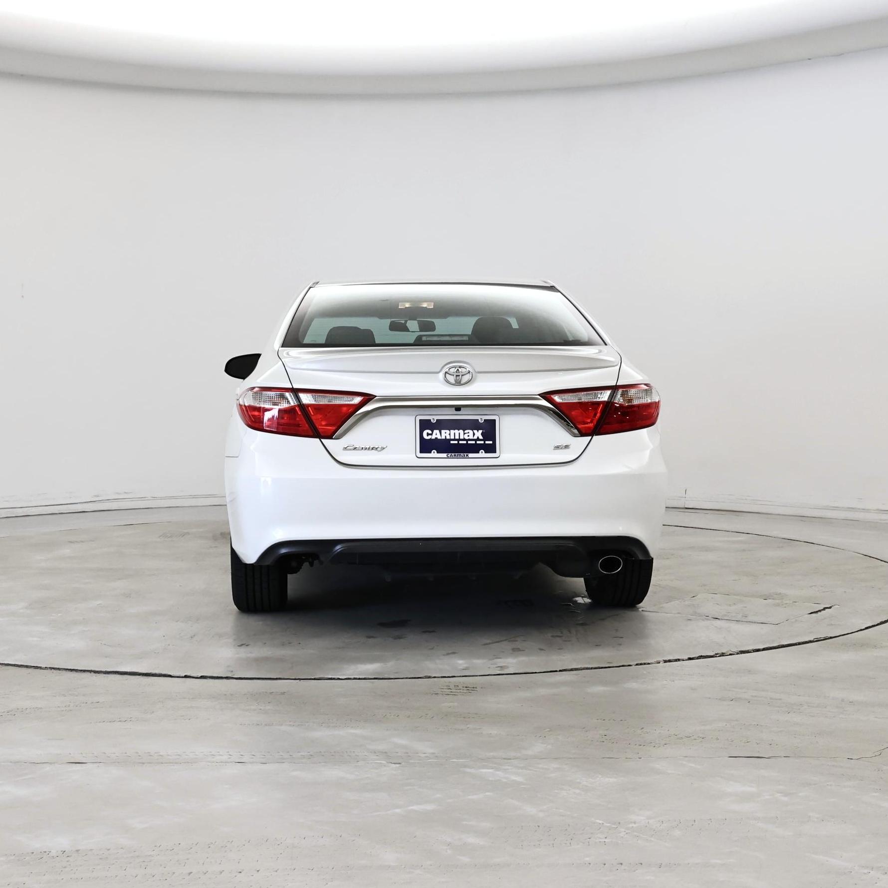 Thumbnail: 2017 Toyota Camry - 6