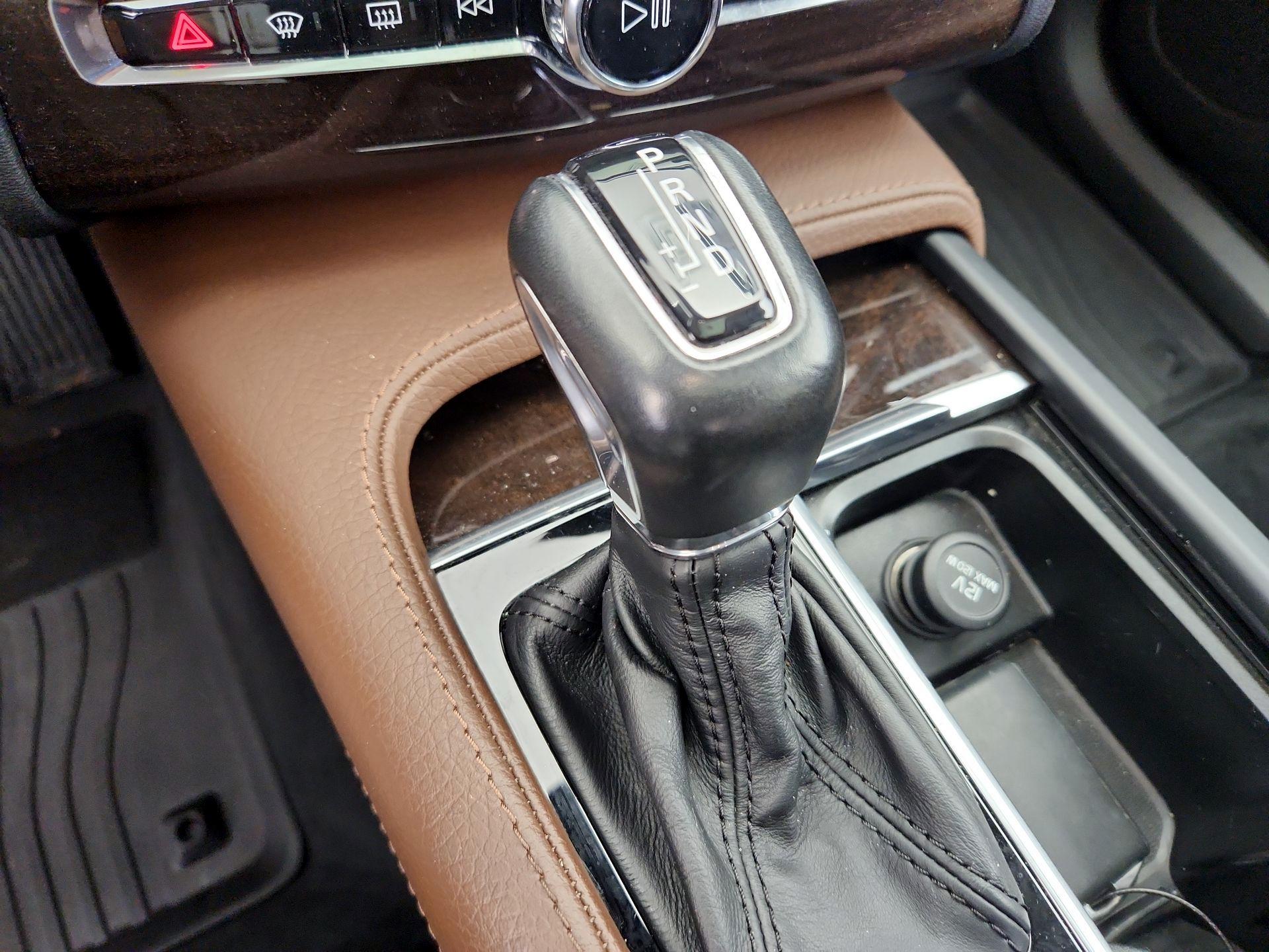 Thumbnail: 2019 Volvo XC90 - 18