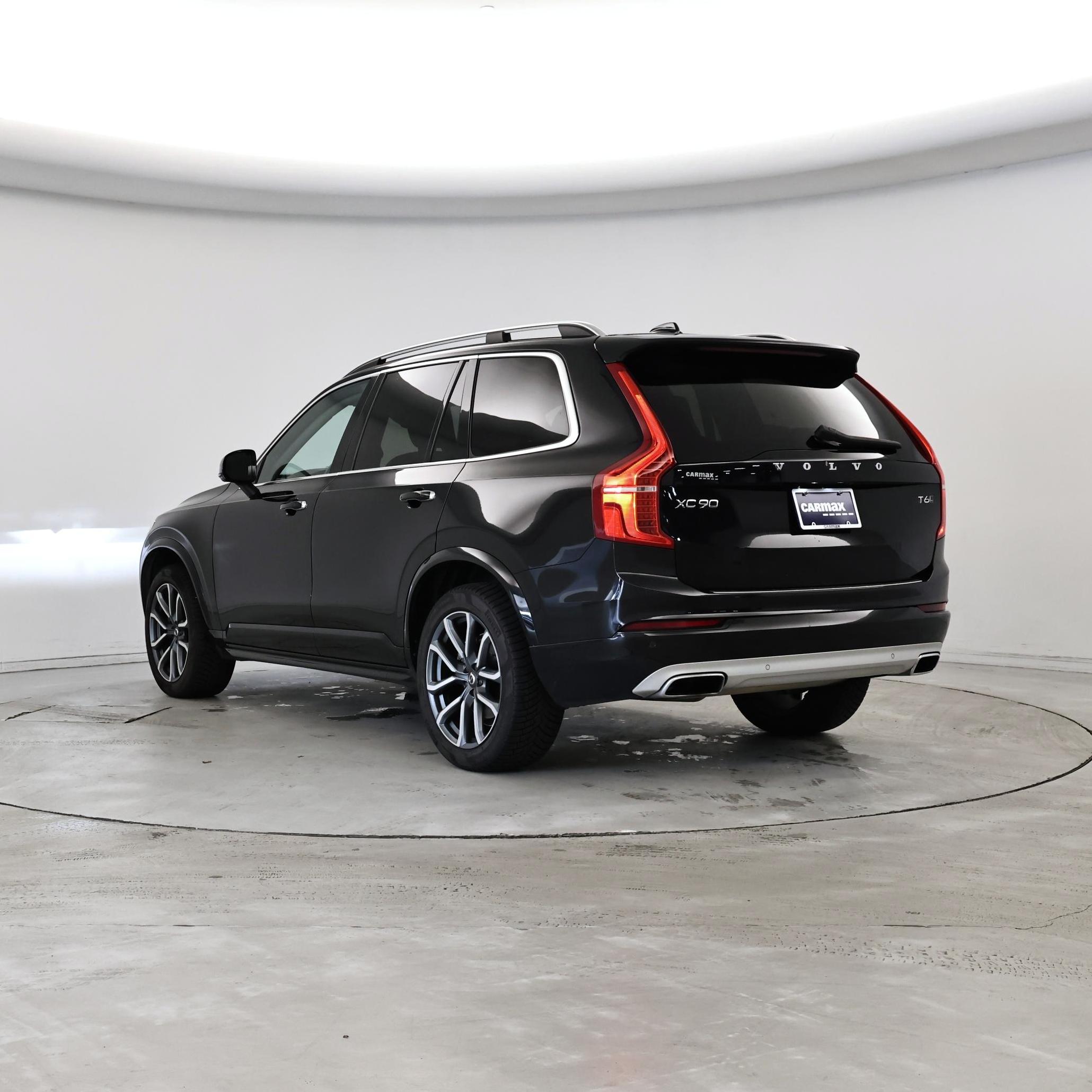 Thumbnail: 2019 Volvo XC90 - 2