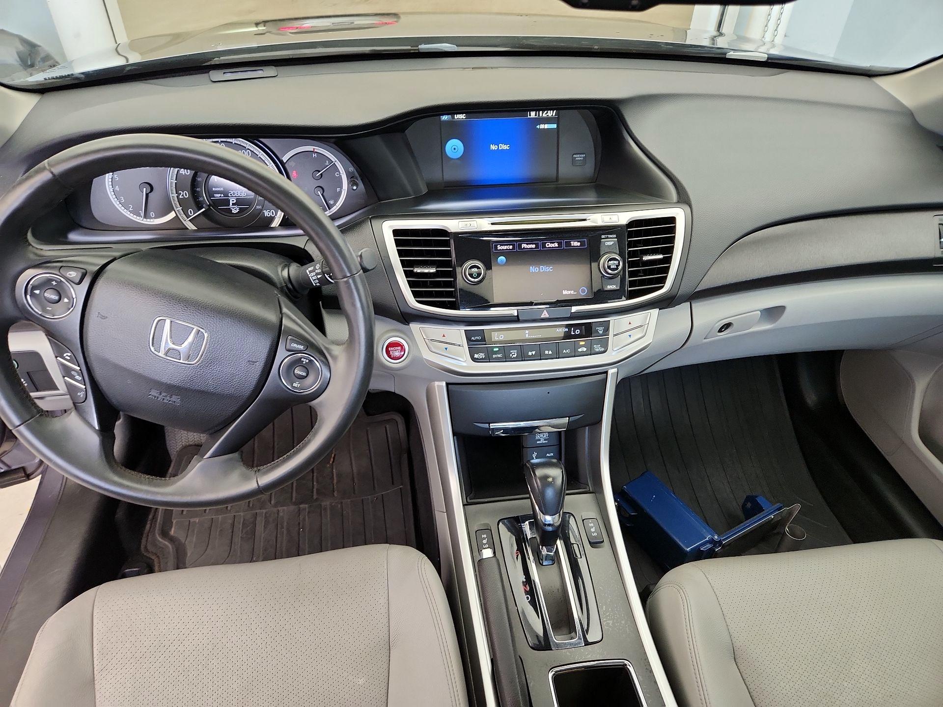 Thumbnail: 2015 Honda Accord - 9