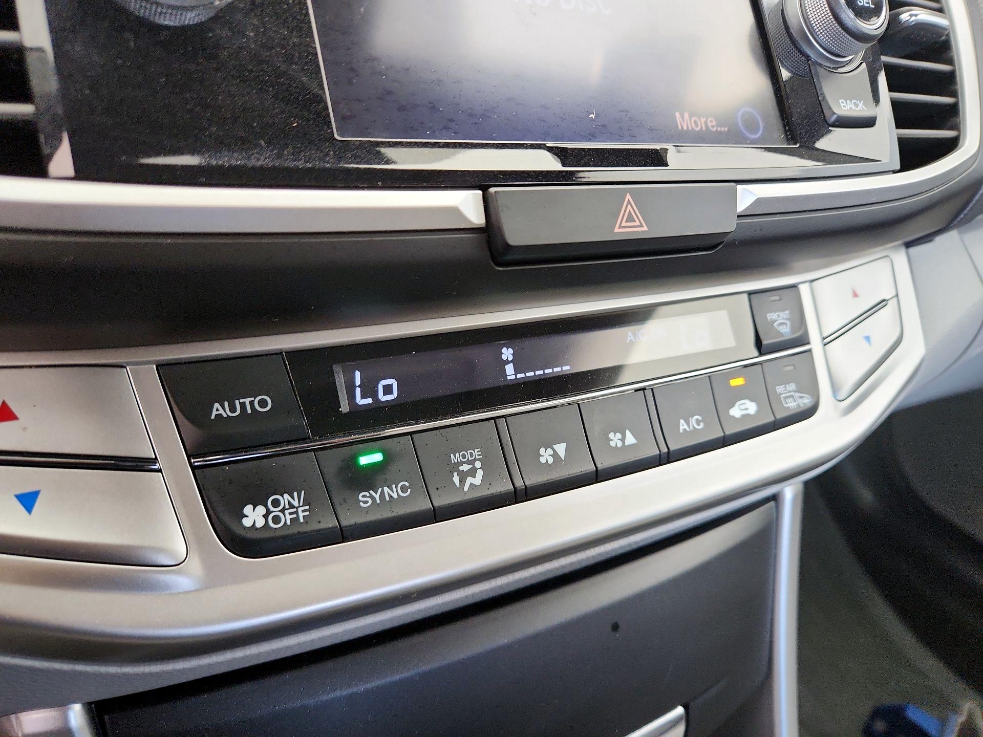Thumbnail: 2015 Honda Accord - 16