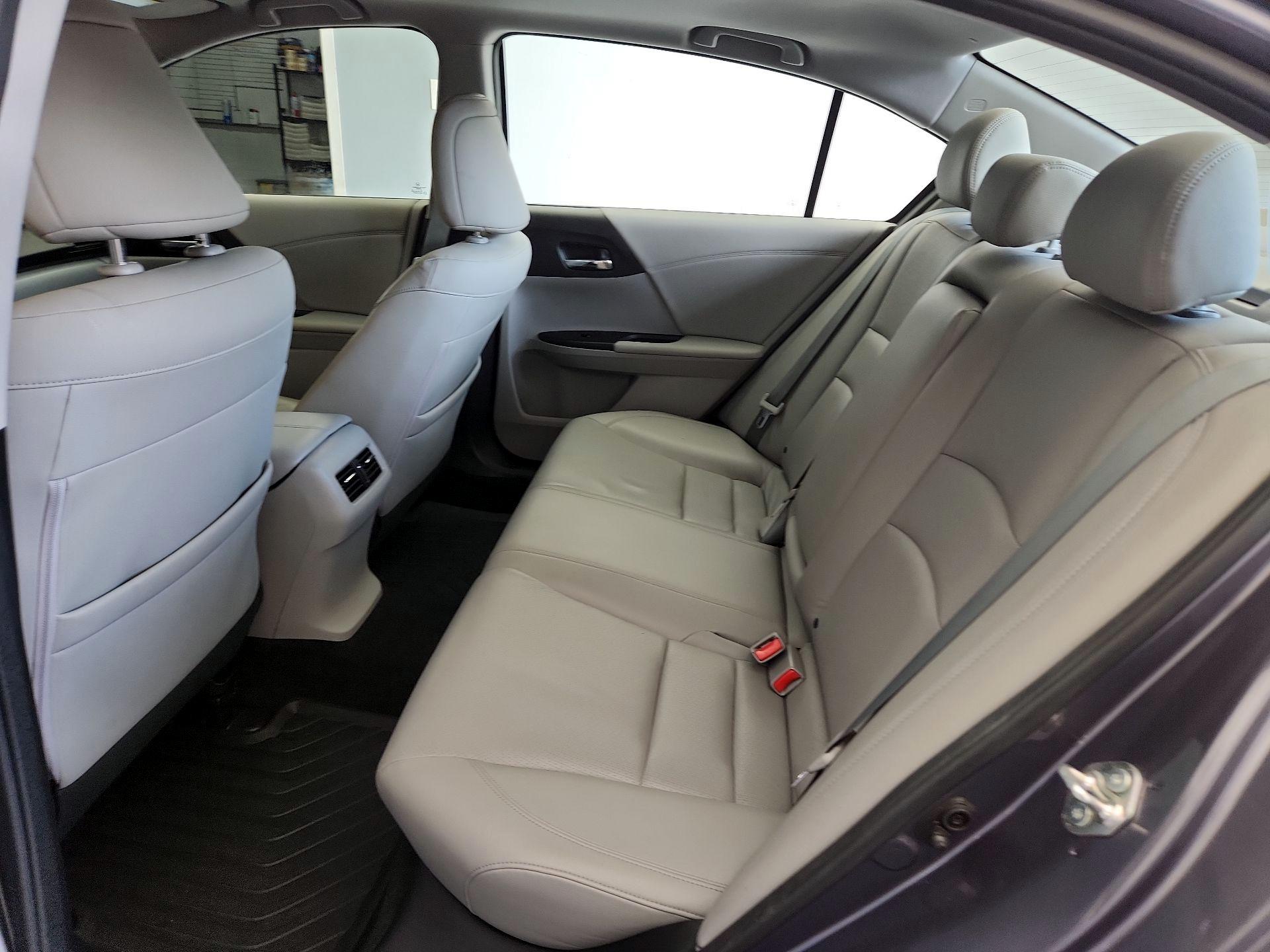Thumbnail: 2015 Honda Accord - 20