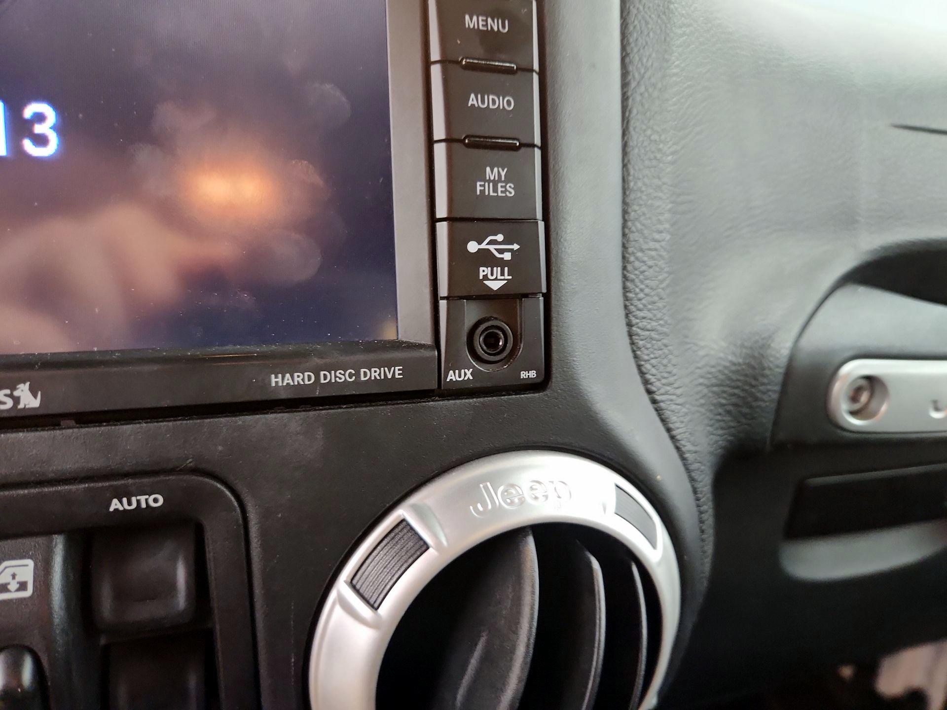 Thumbnail: 2018 Jeep Wrangler - 18