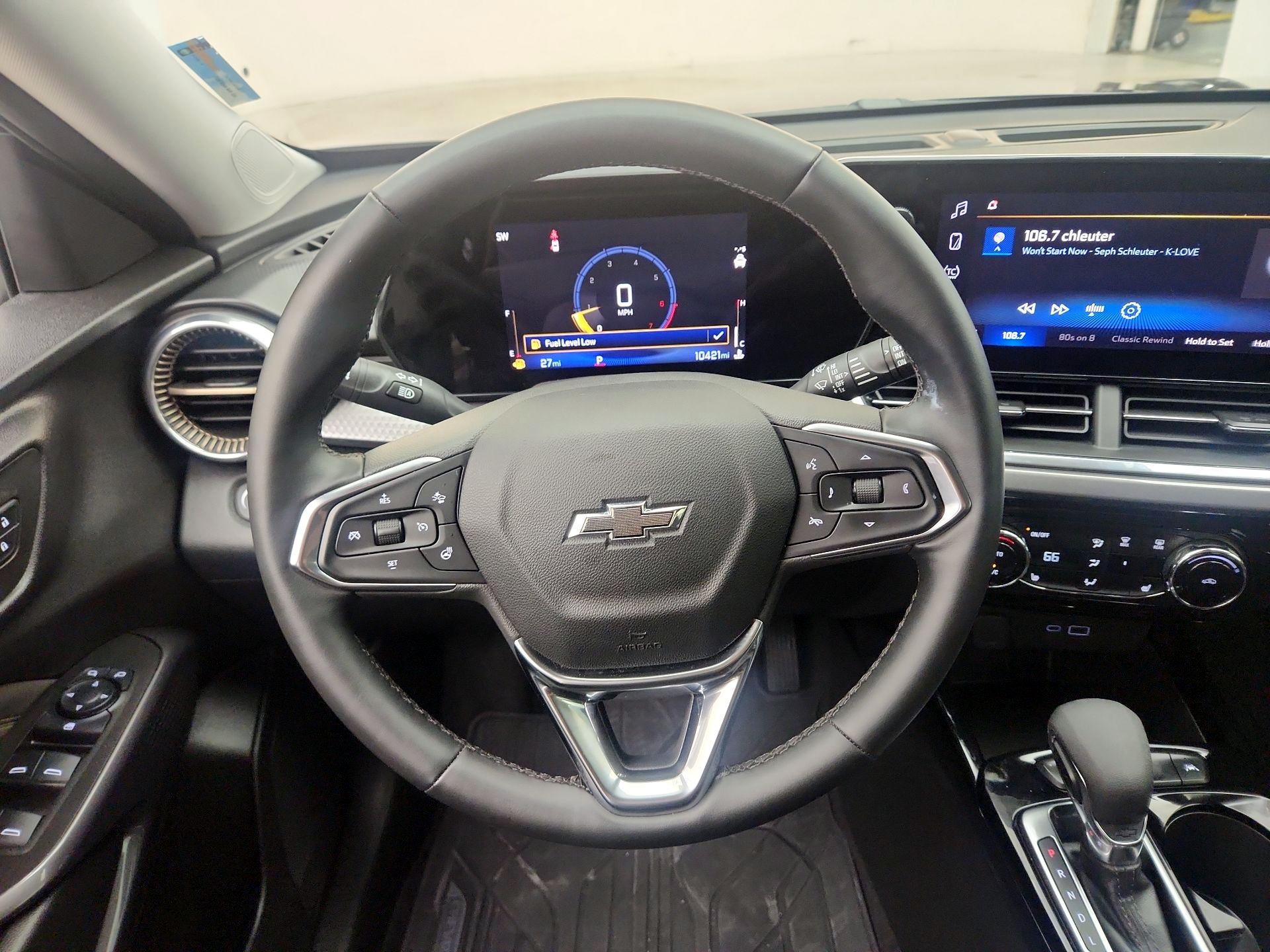 Thumbnail: 2025 Chevrolet Trax - 10