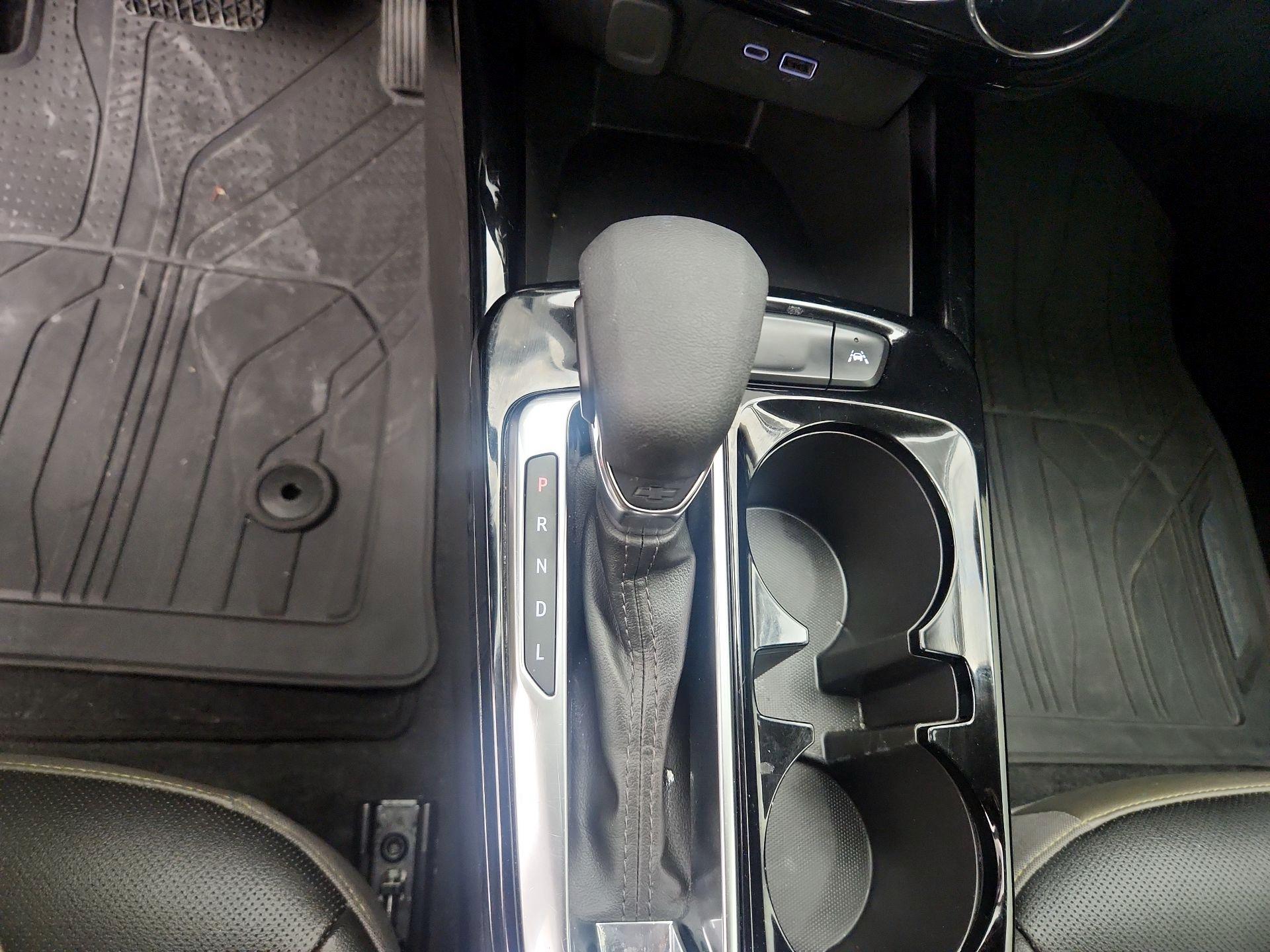 Thumbnail: 2025 Chevrolet Trax - 17