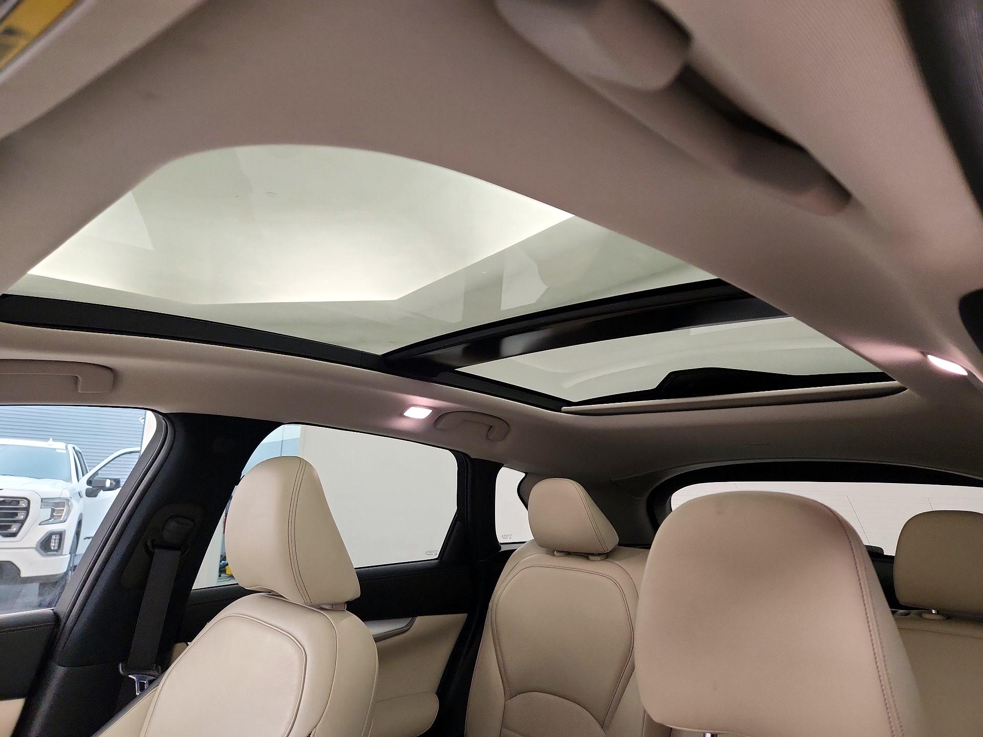 Thumbnail: 2019 INFINITI QX50 - 18