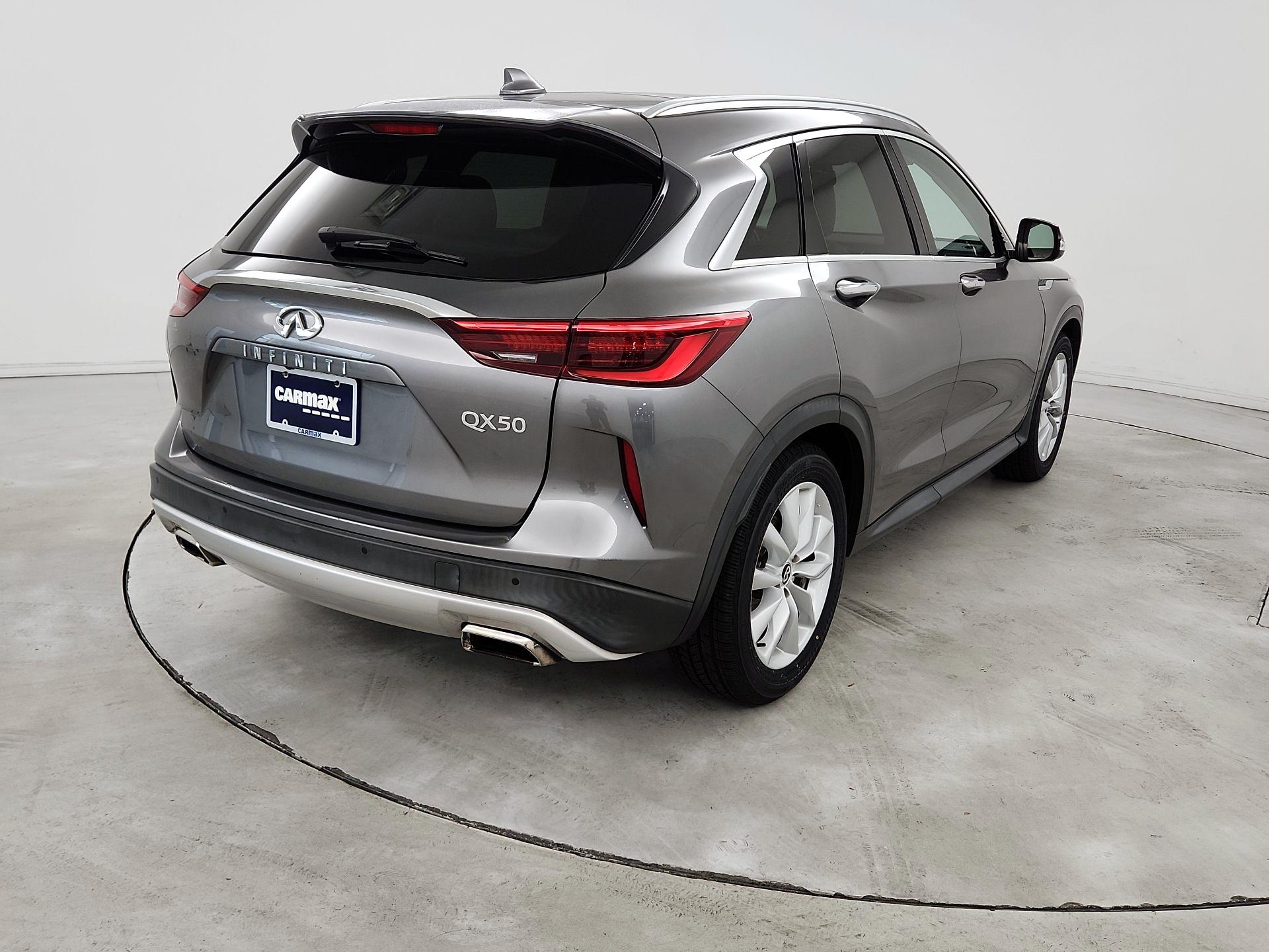 Thumbnail: 2019 INFINITI QX50 - 5