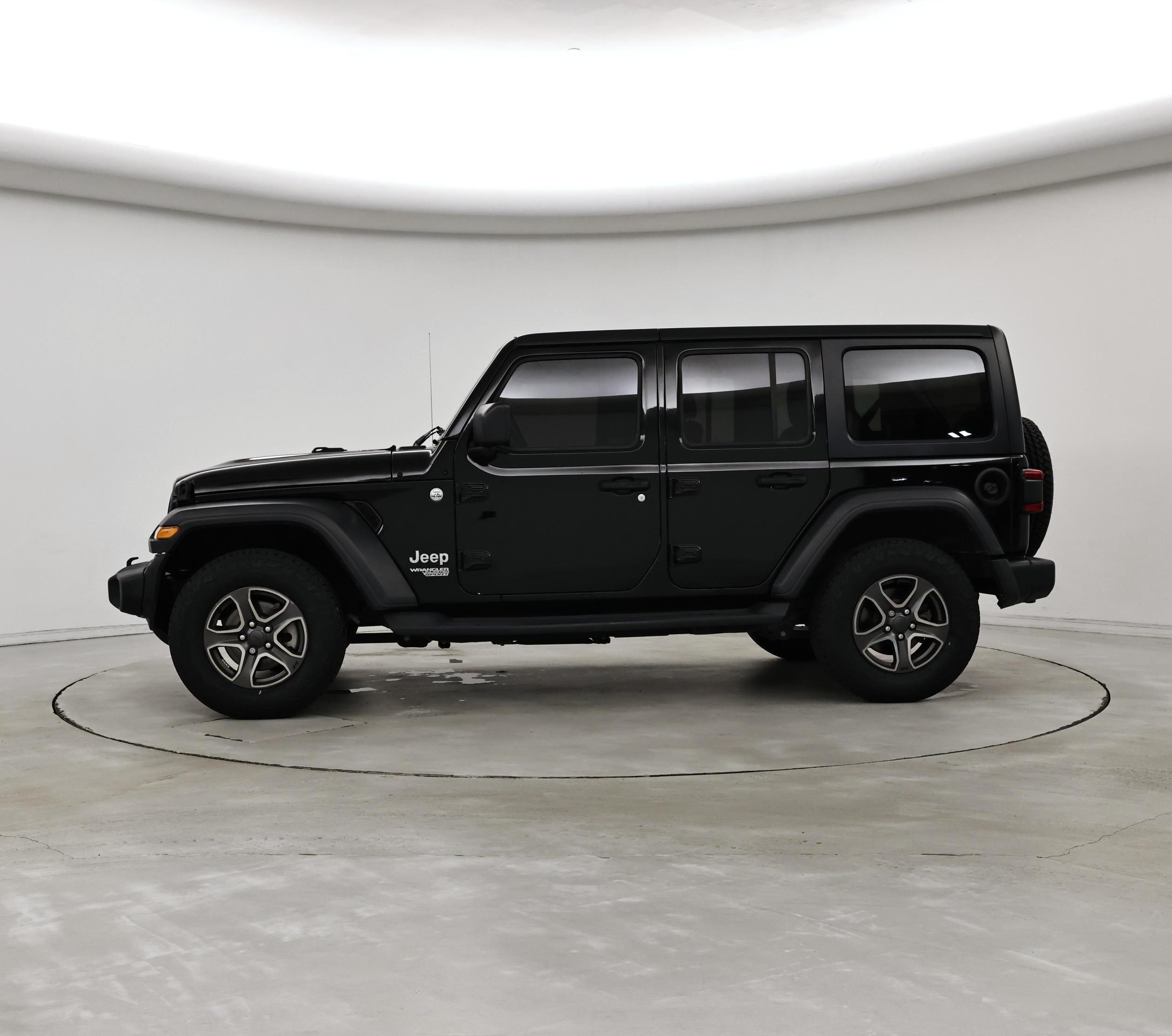 Thumbnail: 2019 Jeep Wrangler - 3