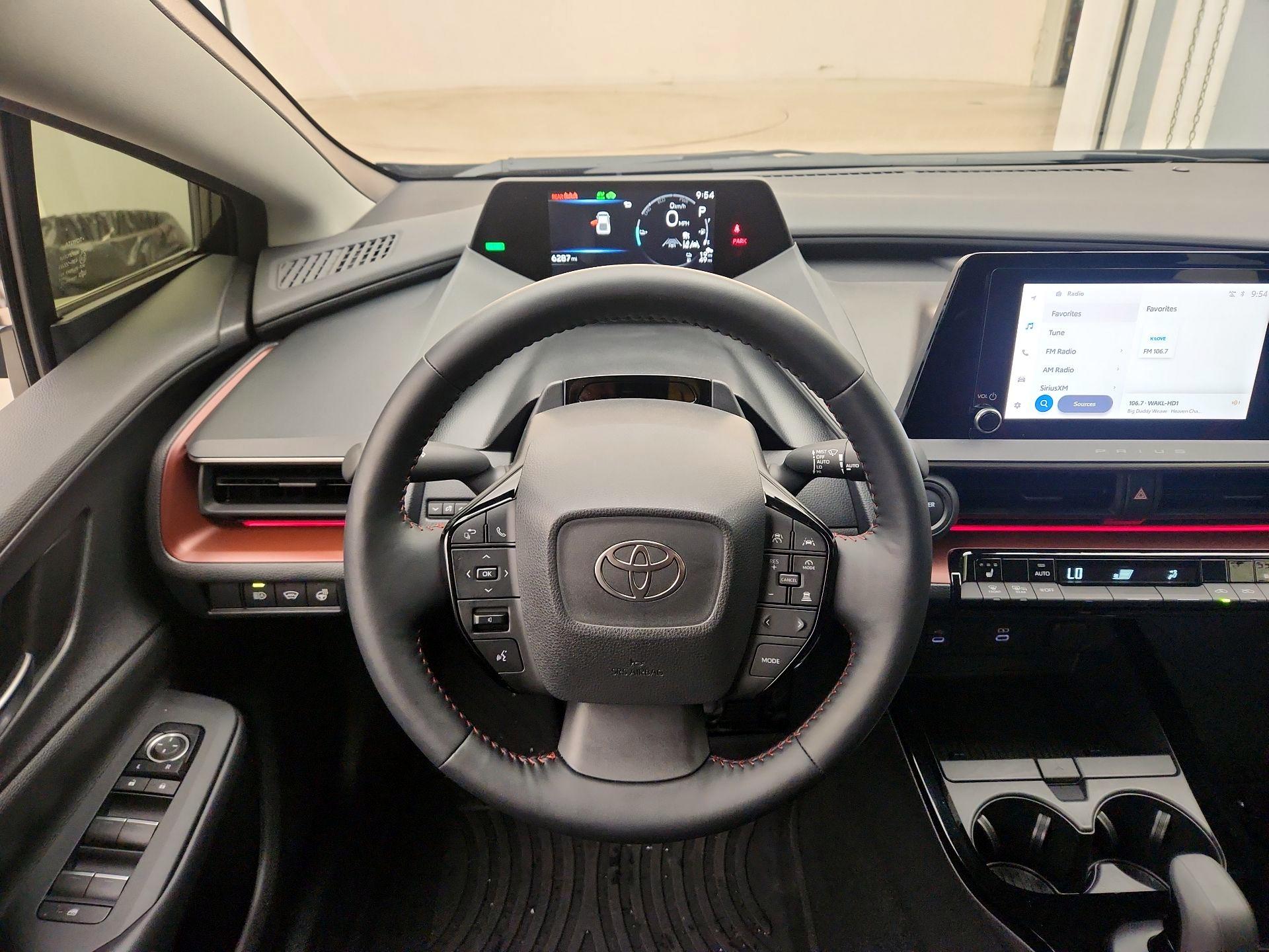 Thumbnail: 2024 Toyota Prius Prime - 10