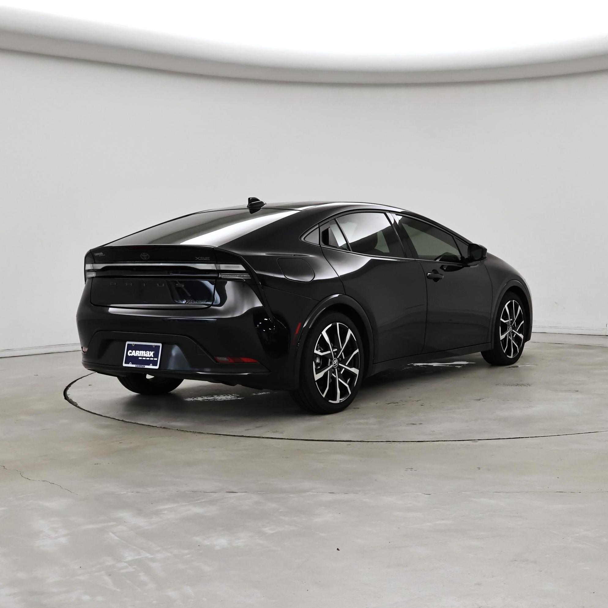 Thumbnail: 2024 Toyota Prius Prime - 8