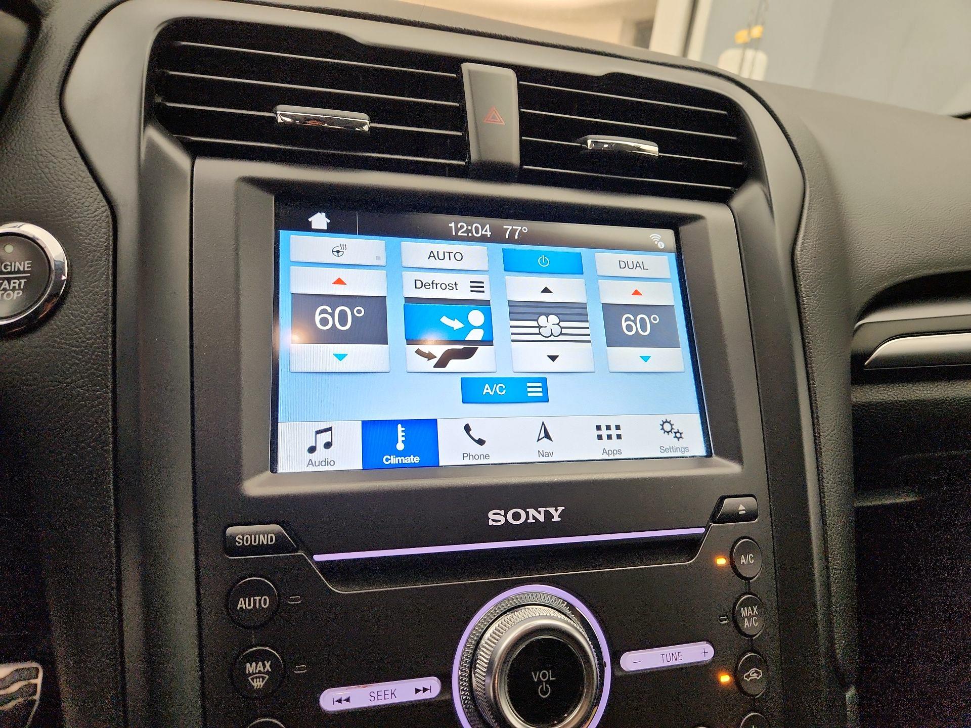 Thumbnail: 2017 Ford Fusion - 16