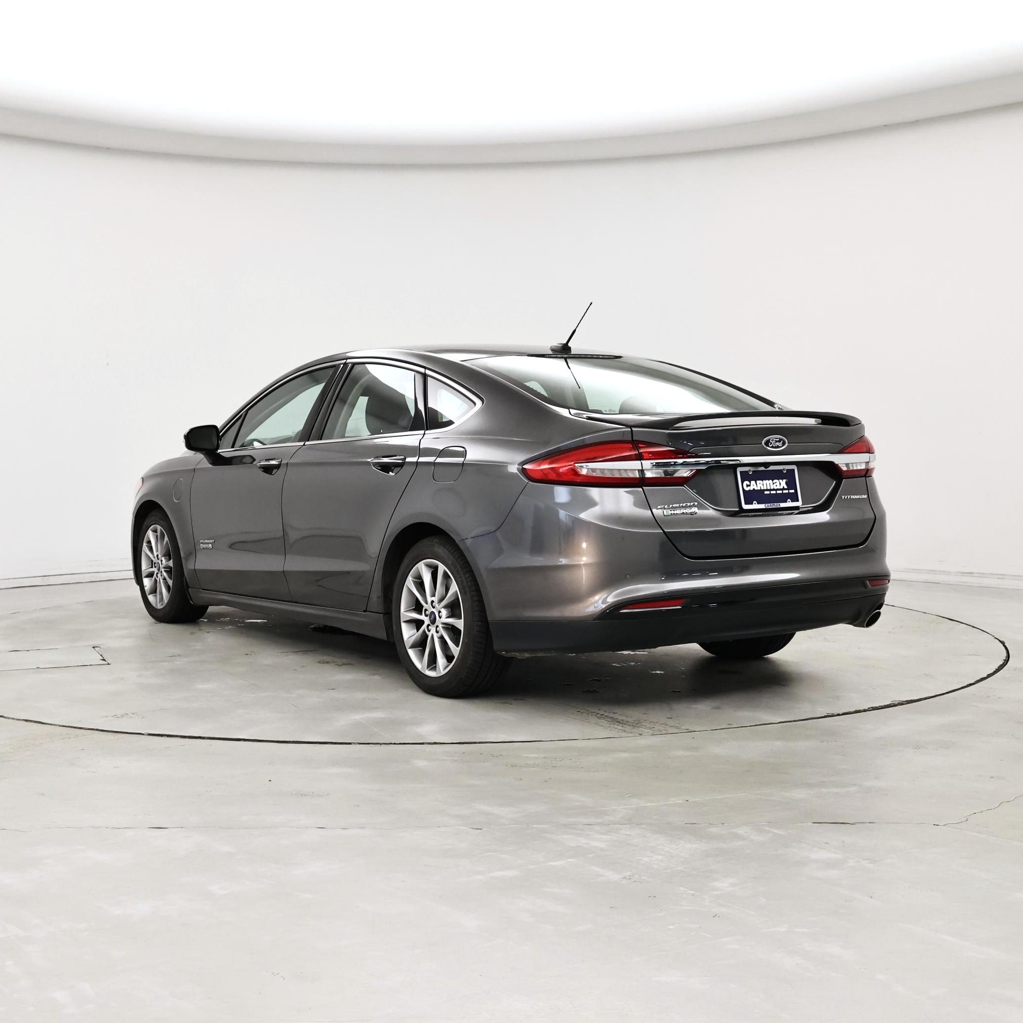 Thumbnail: 2017 Ford Fusion - 2