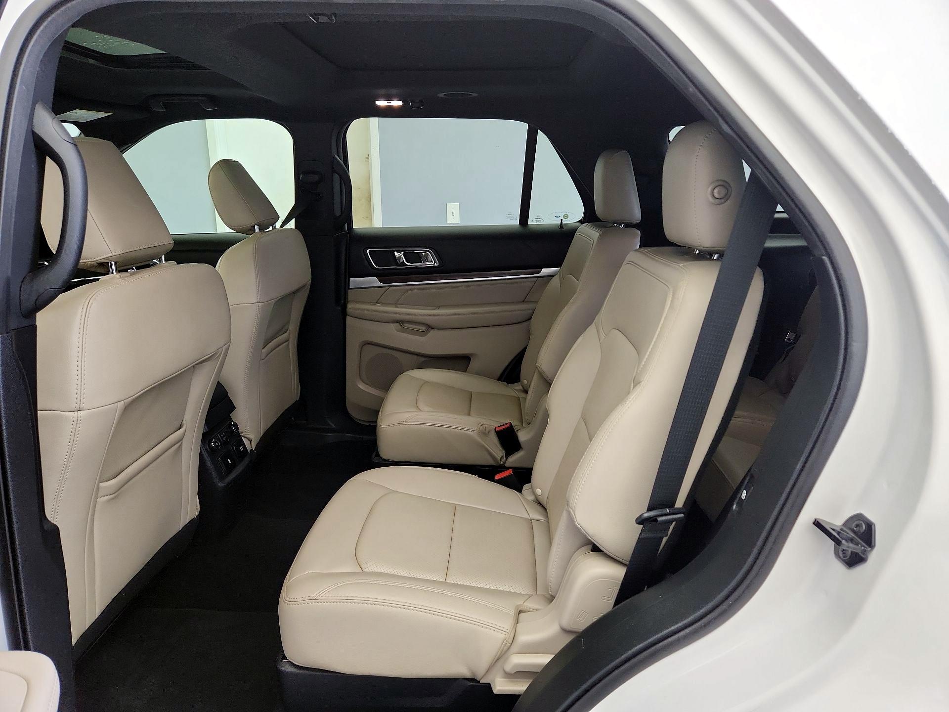 Thumbnail: 2019 Ford Explorer - 20