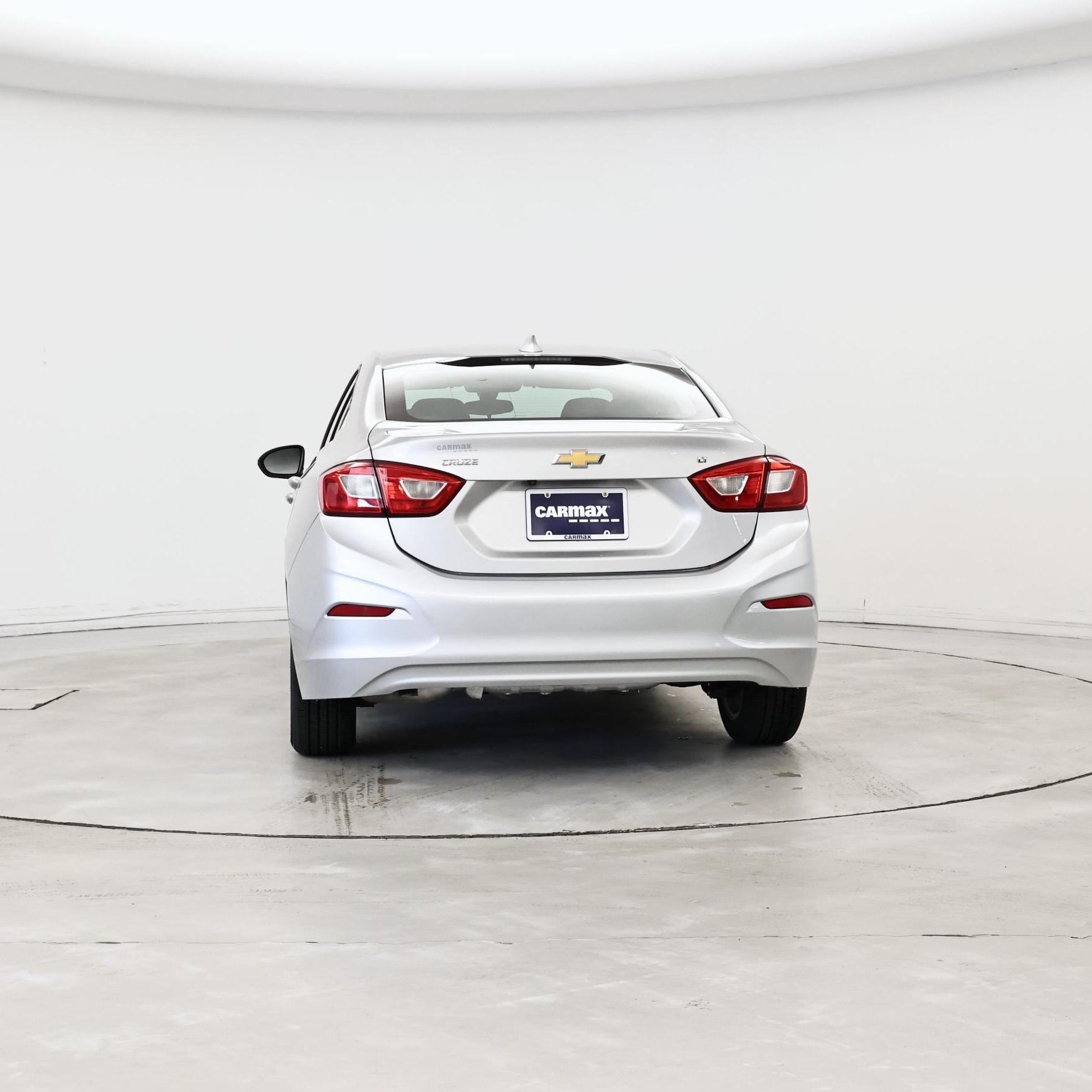Thumbnail: 2019 Chevrolet Cruze - 6