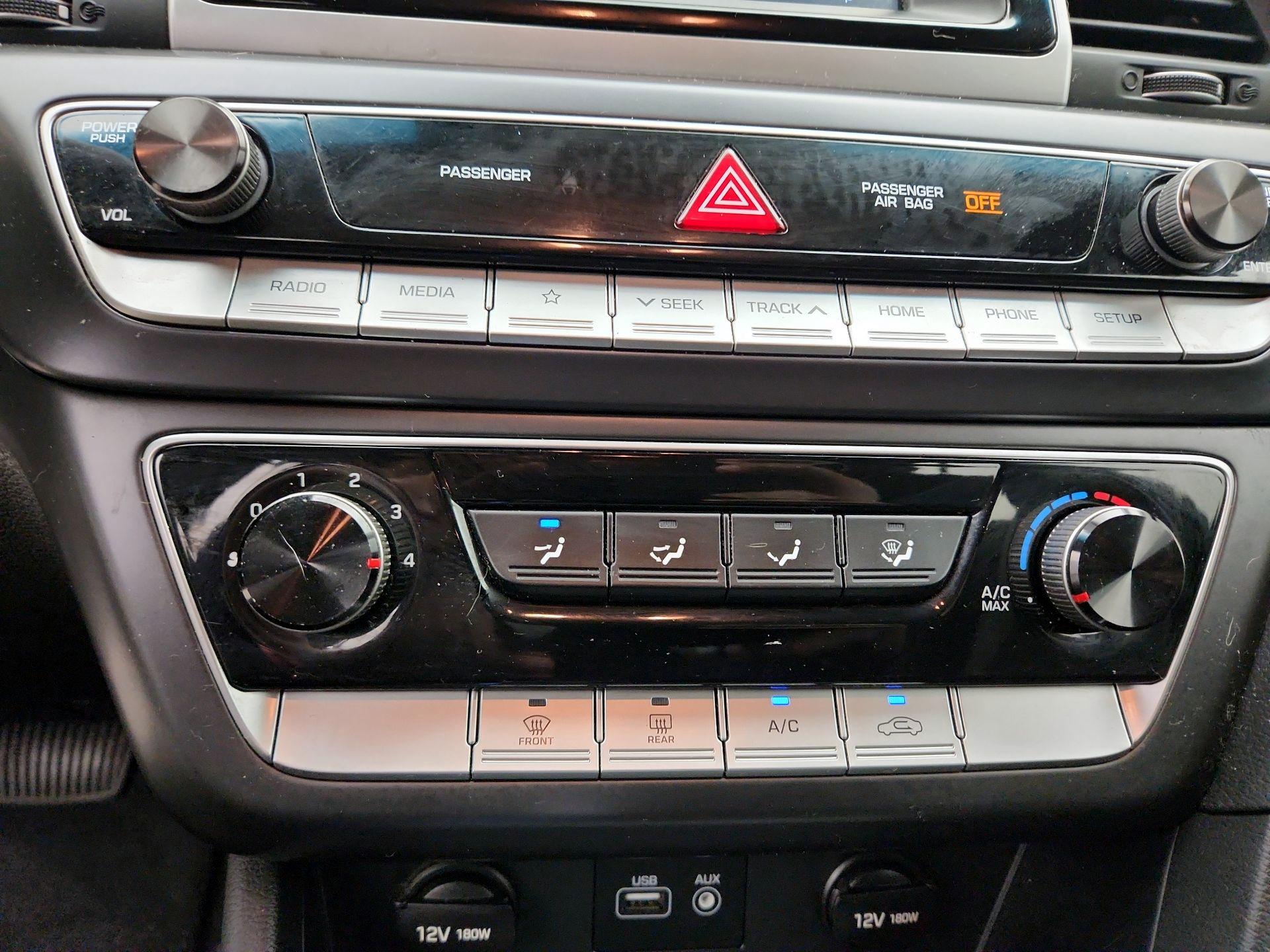 Thumbnail: 2019 Hyundai Sonata - 16