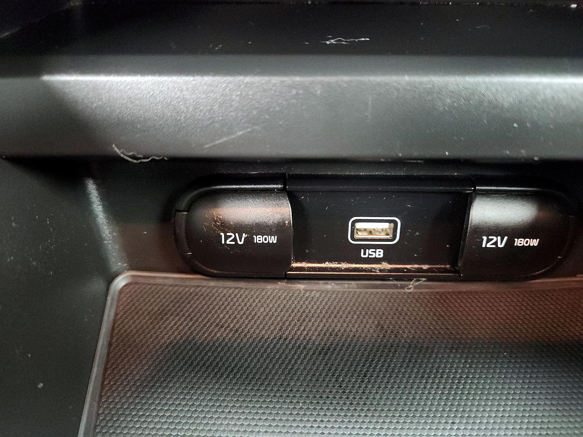 Thumbnail: 2021 Kia Soul - 16