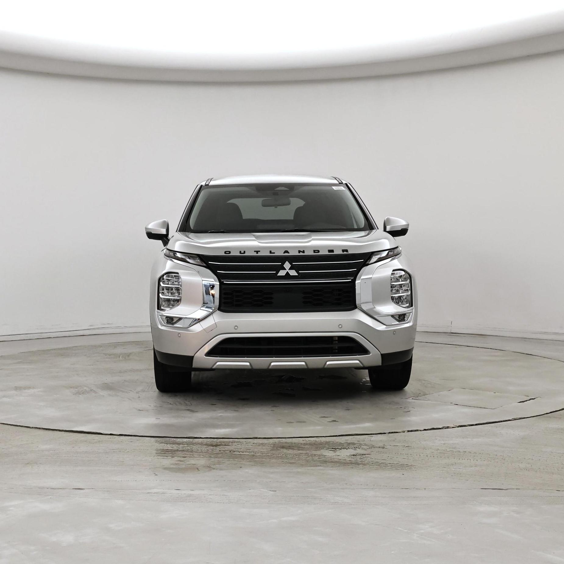 Thumbnail: 2024 Mitsubishi Outlander - 5